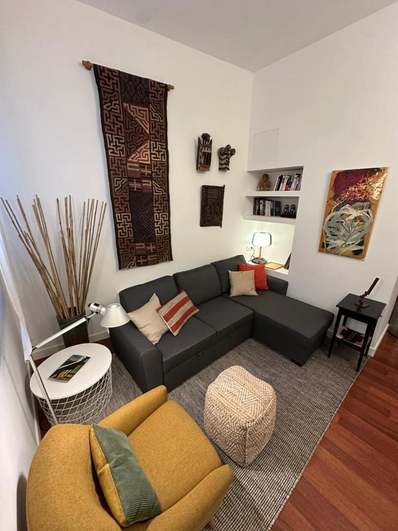 Stylish & Cozy 1br Steps From Royal Palace | By Airnest