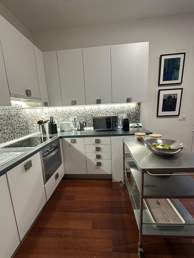 Stylish & Cozy 1br Steps From Royal Palace | By Airnest * Madrid