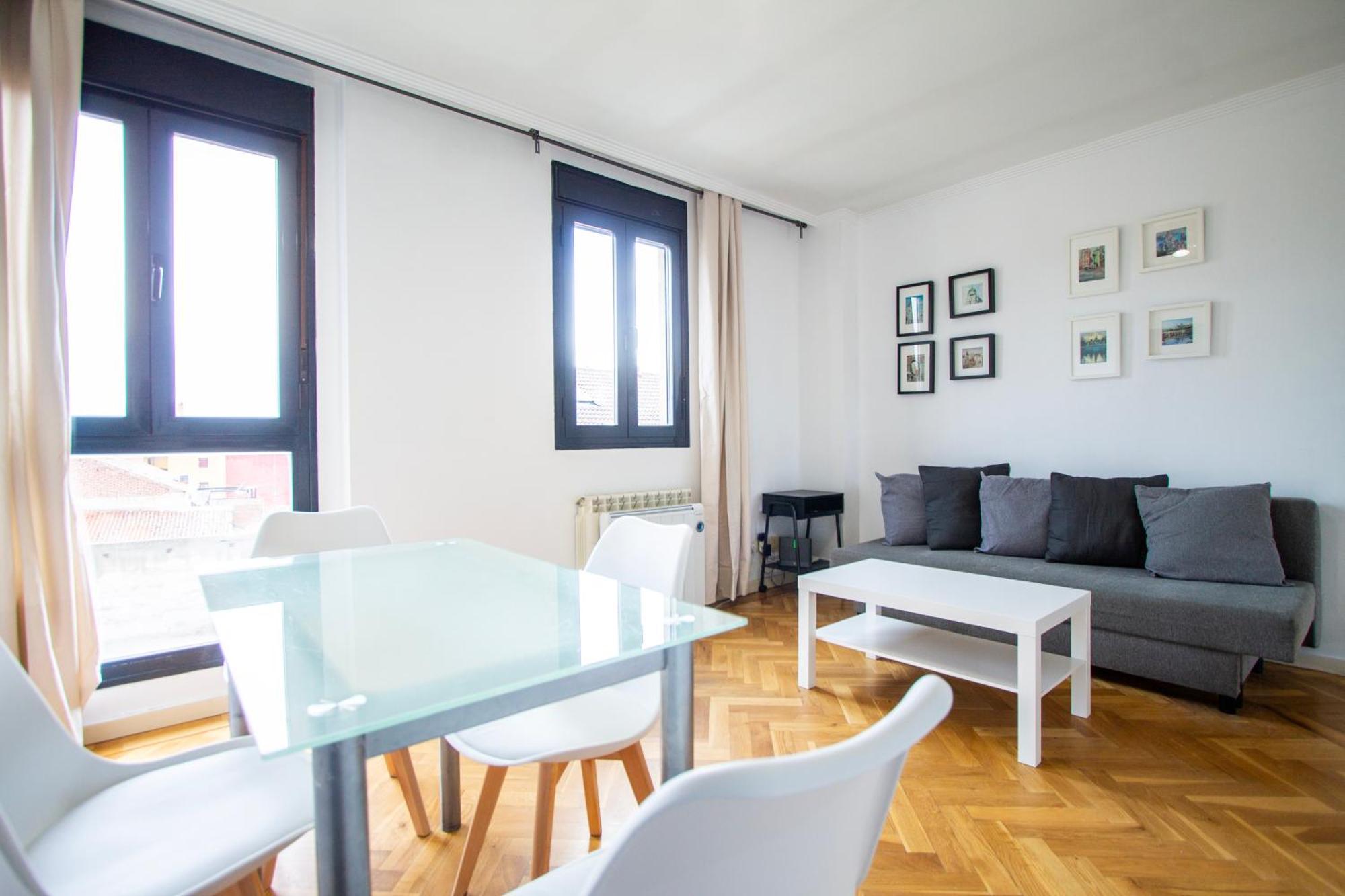 Apartamento Cinco Rosas Madrid