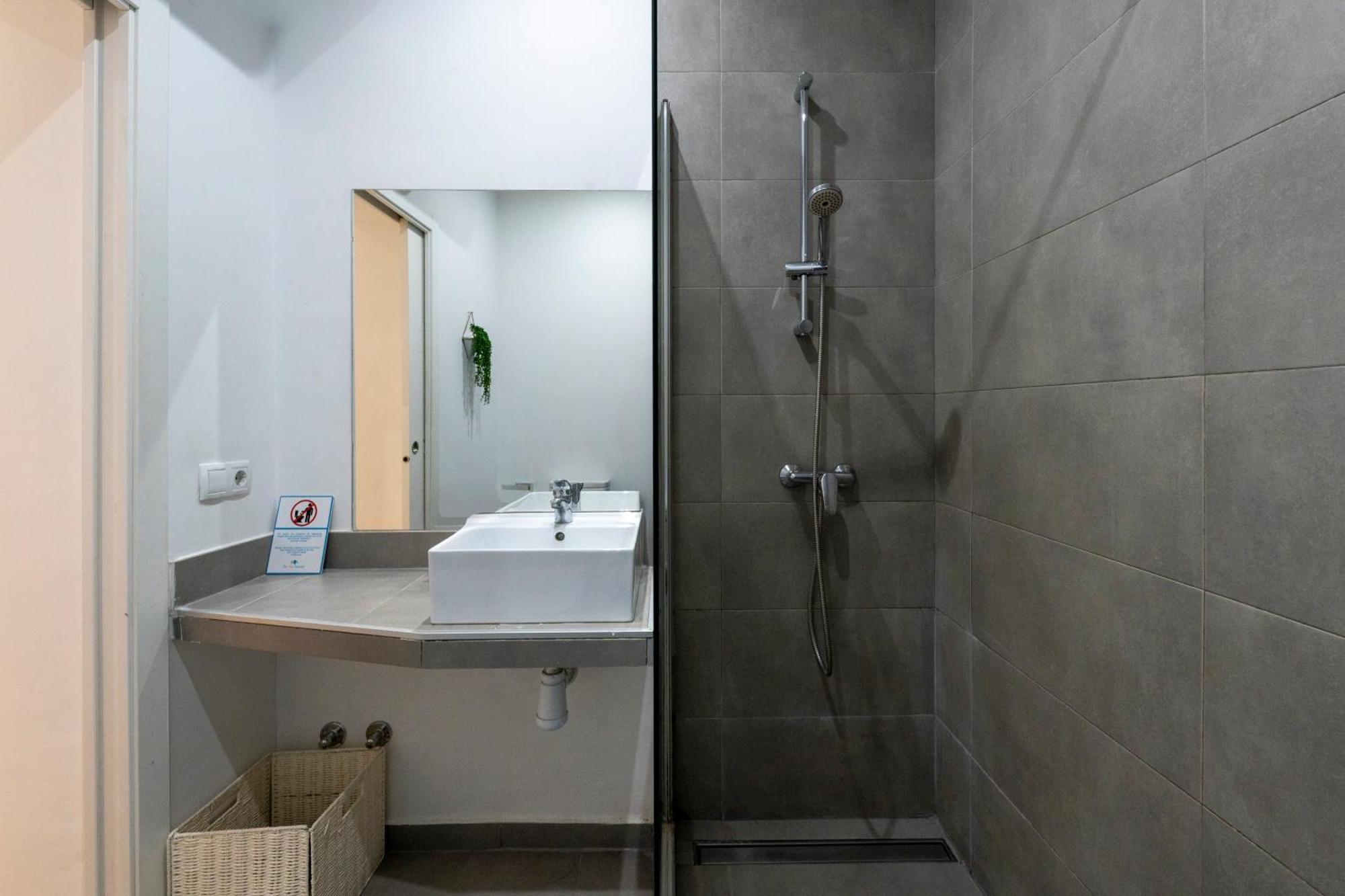 For Puerta Del Sol Temporal Pre10b Apartment *