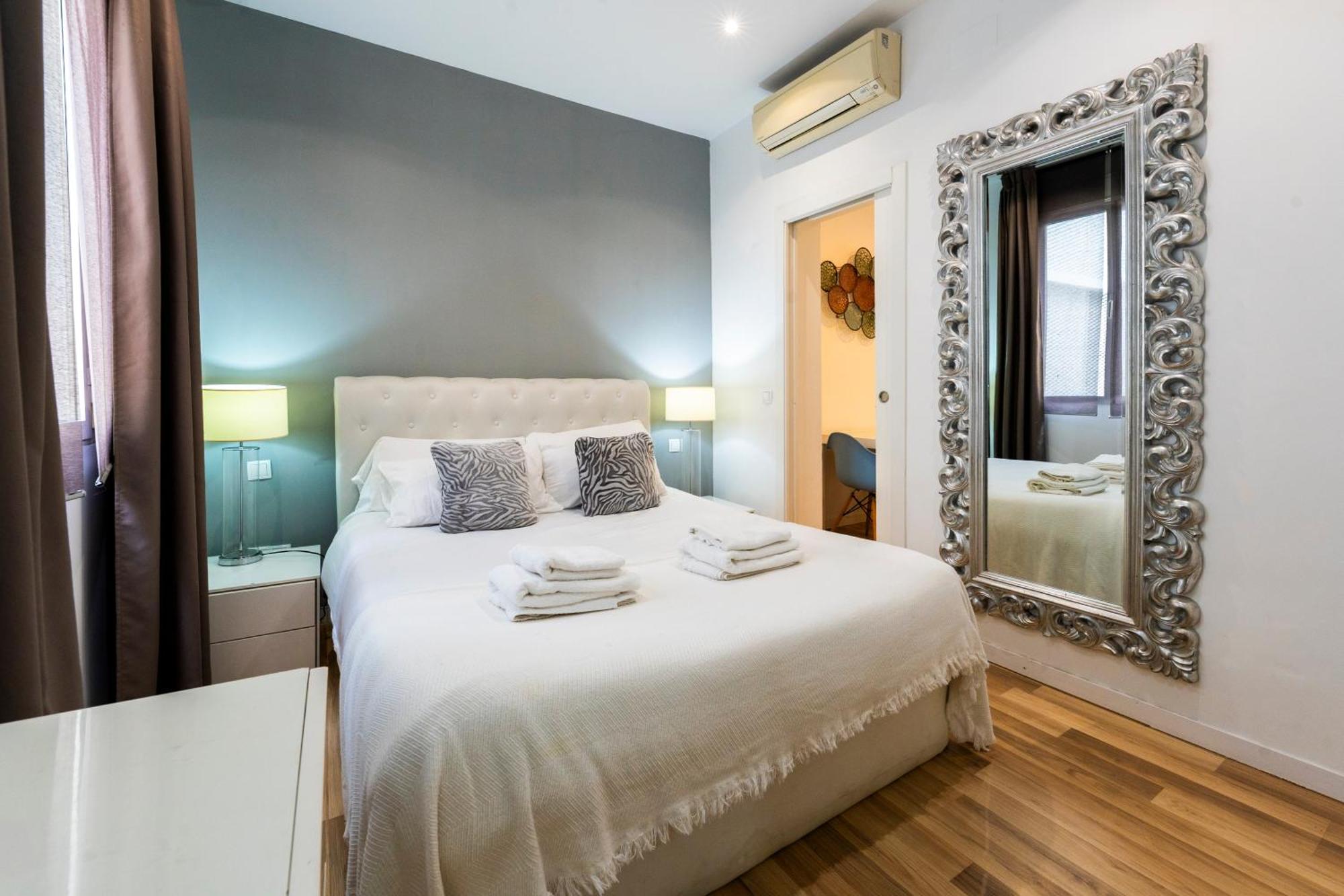 Apartment For Puerta Del Sol Temporal Pre10b Madrid