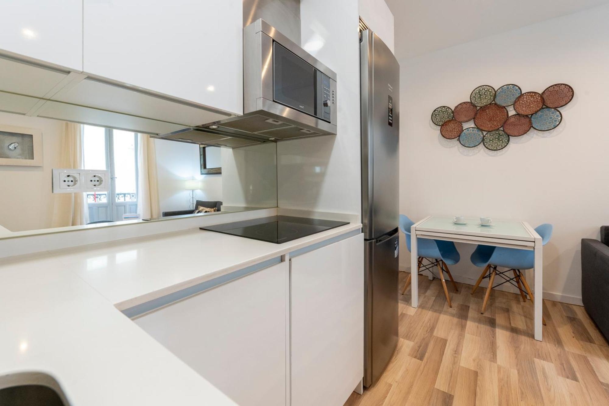 Apartment For Puerta Del Sol Temporal Pre10b