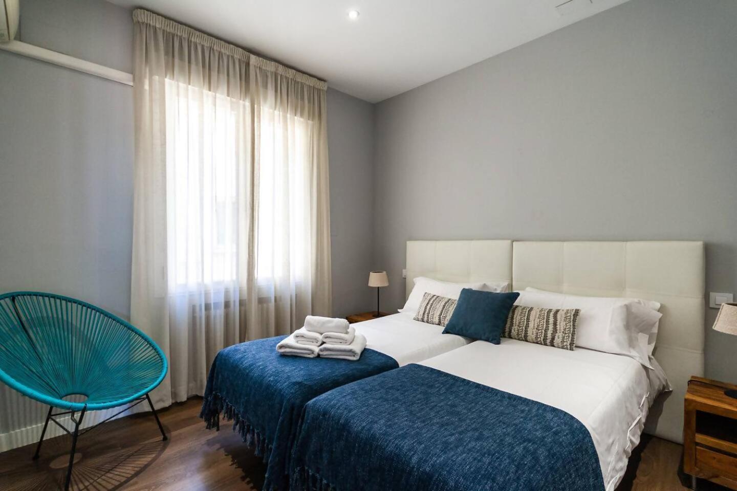 Apartamento Atico En La Gran Via Con Terraza Madrid