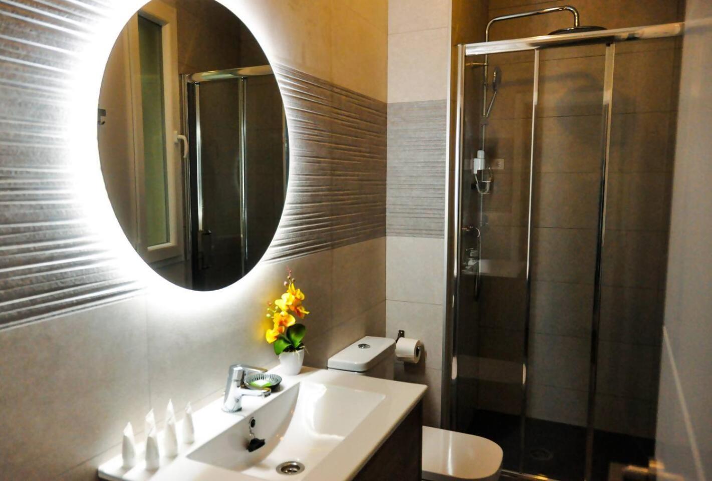 Apartamento Con Terraza A Gran Via Y Palacio Real Madrid