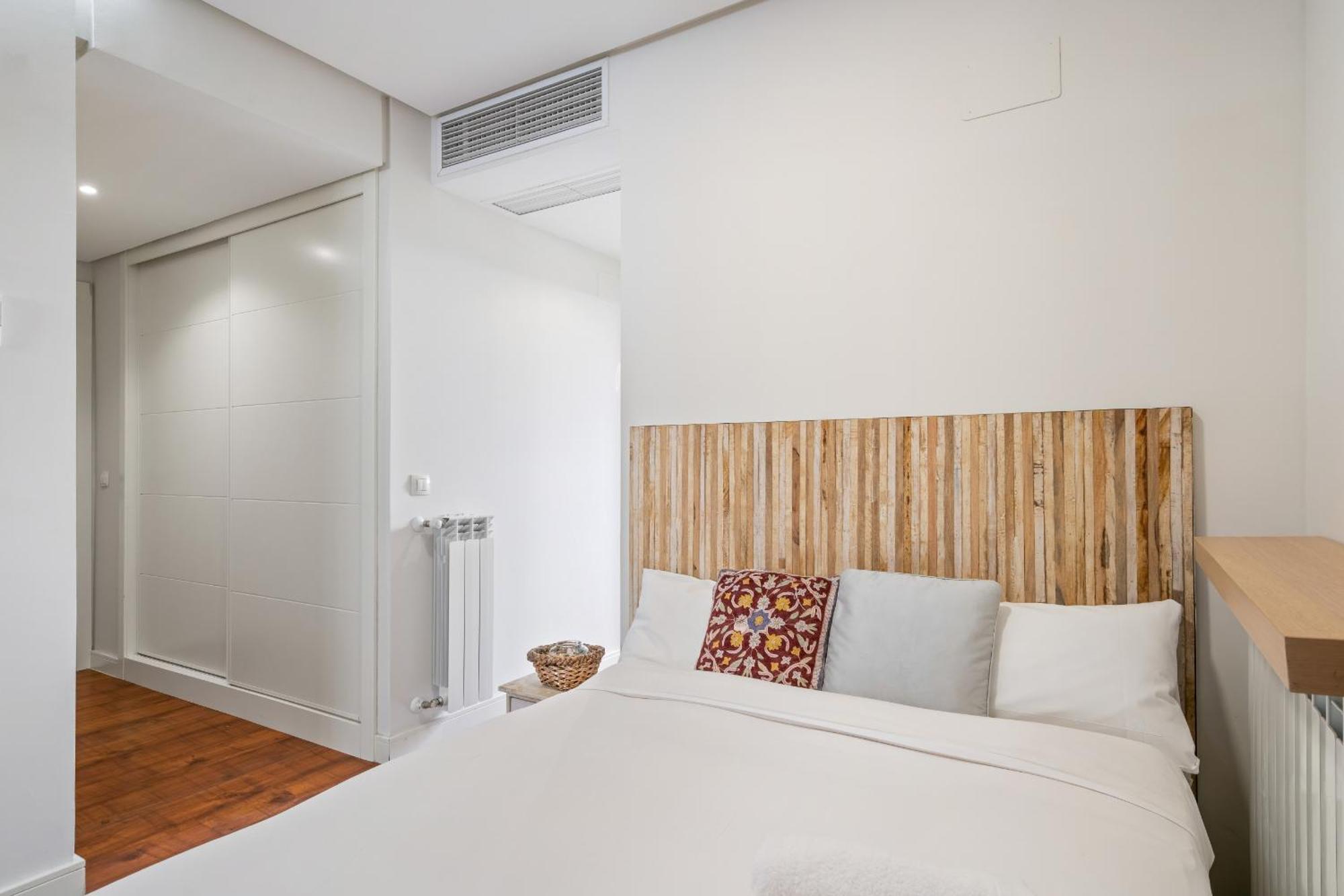 Apartment Con Garaje En Ensanche De Vallecas *