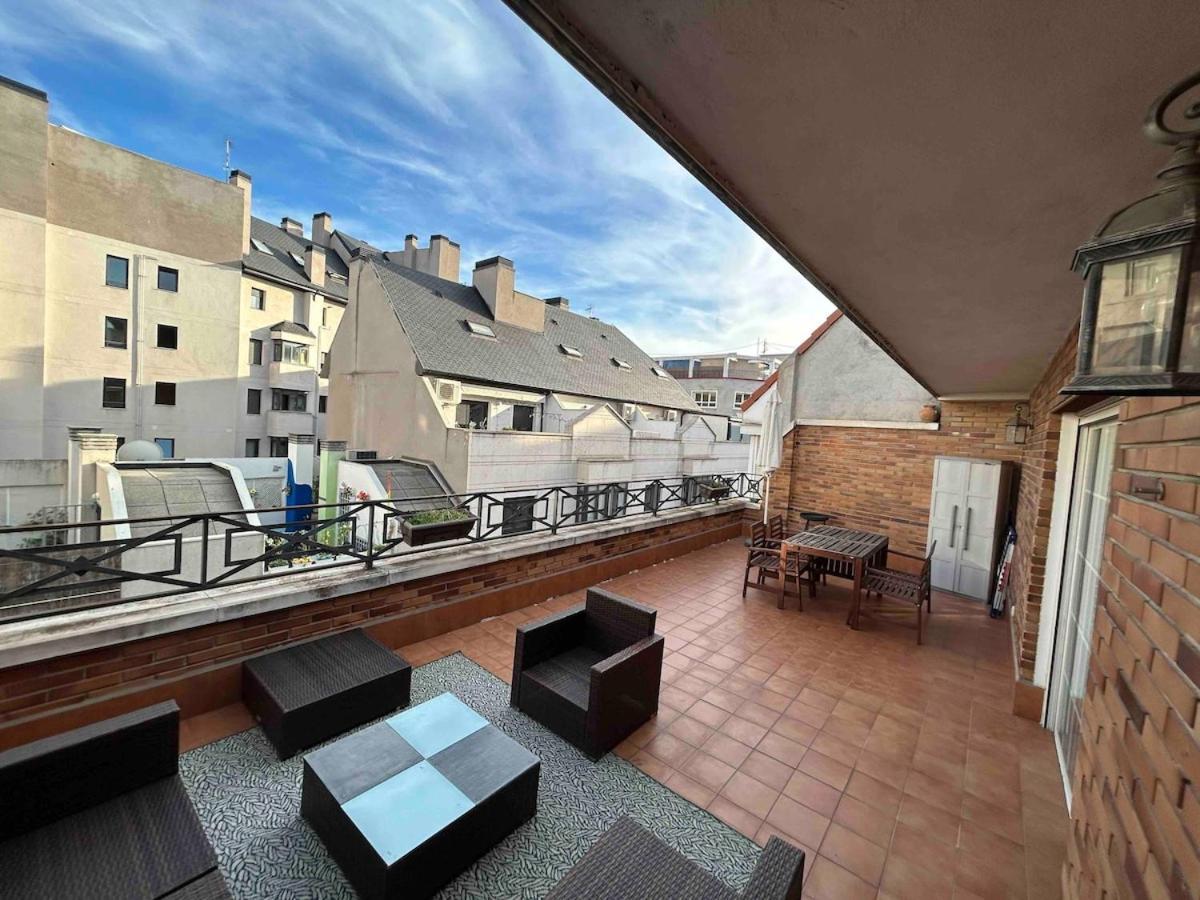 Spacious And Bright Penthouse With Terrace Apartamento