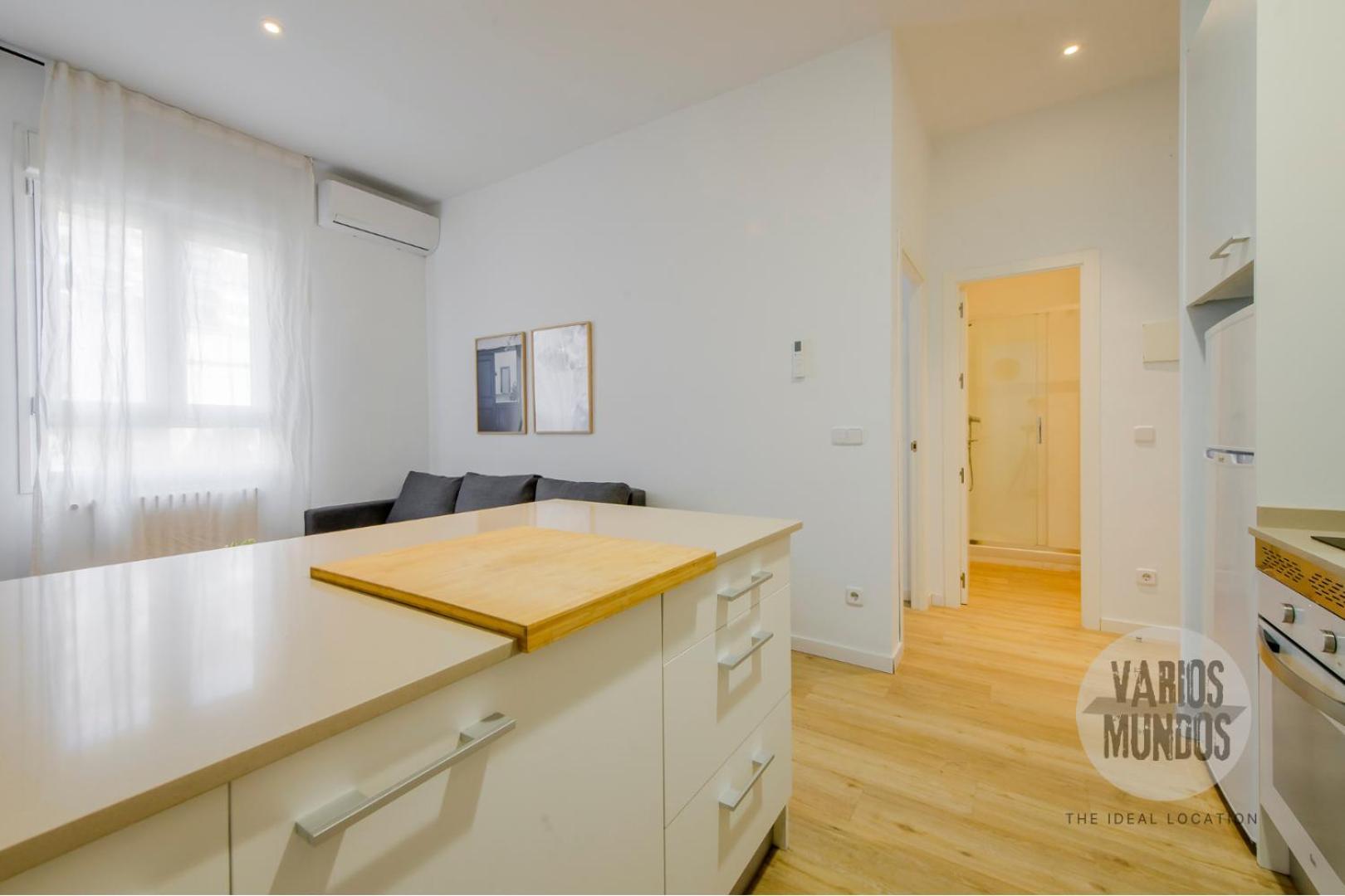 Con Parking 4, Vive La Latina Apartamento