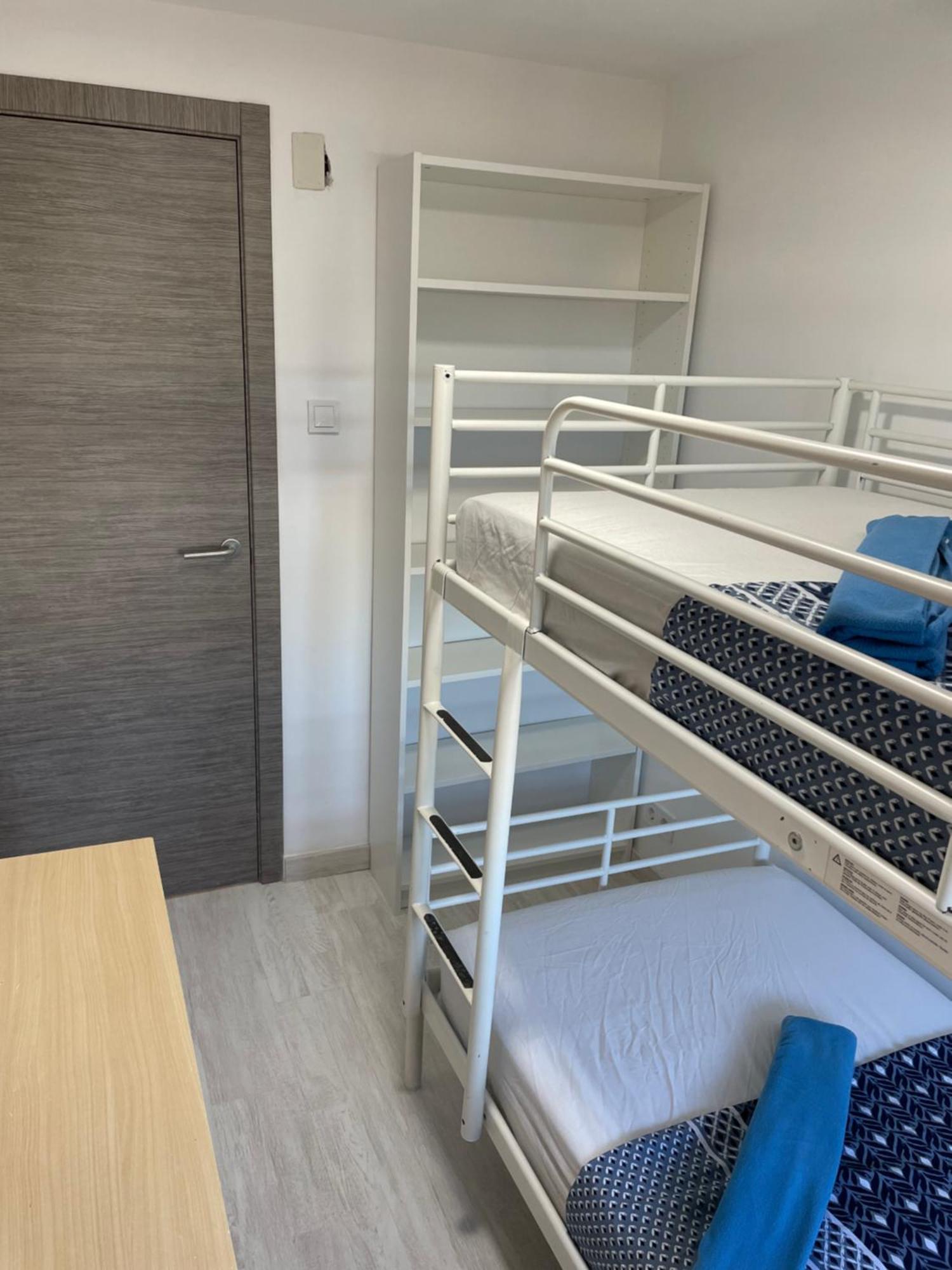 Piso Entero Bajo Apartamento *
