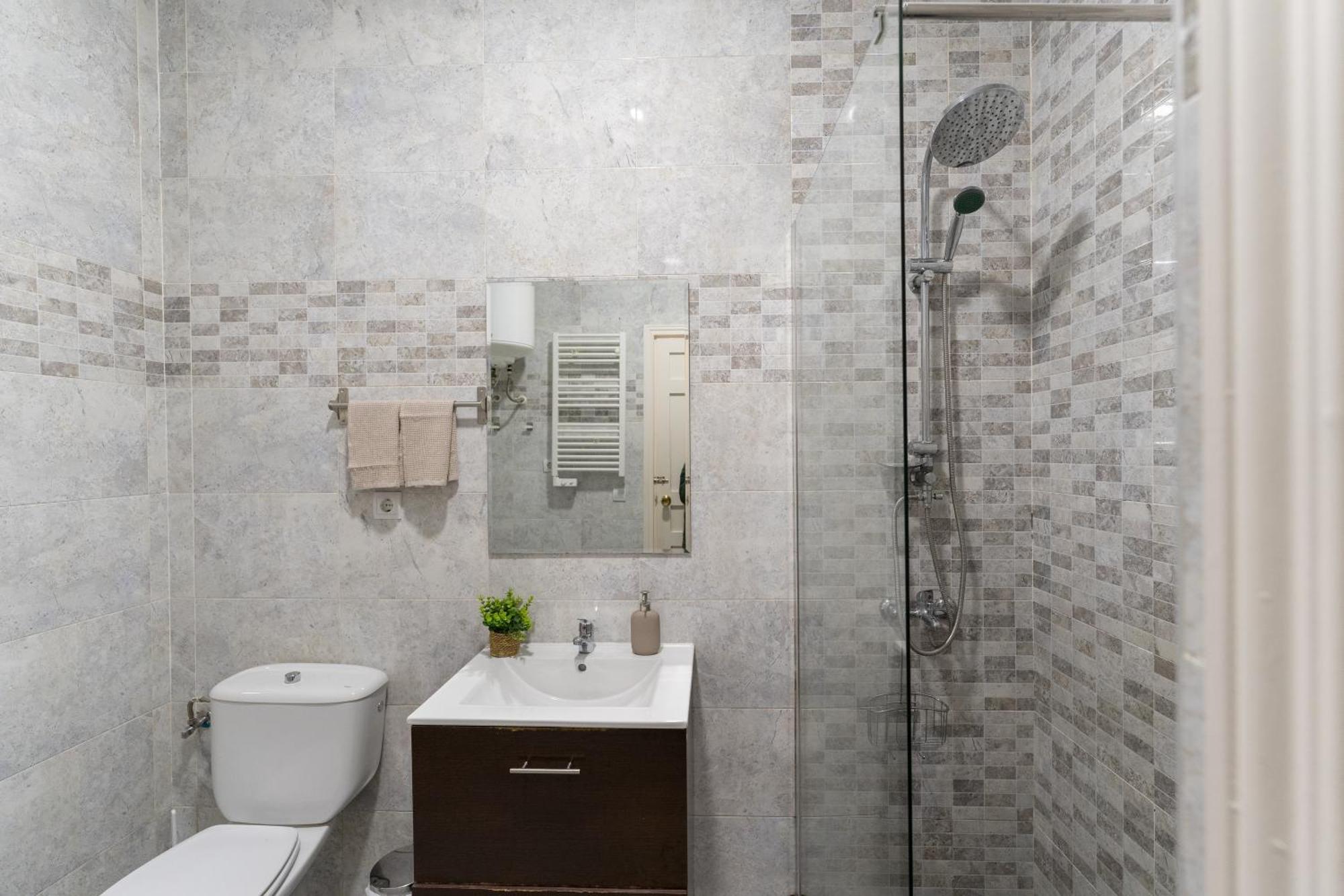 Apartamento Piso A Pocos Pasos Del Retiro *