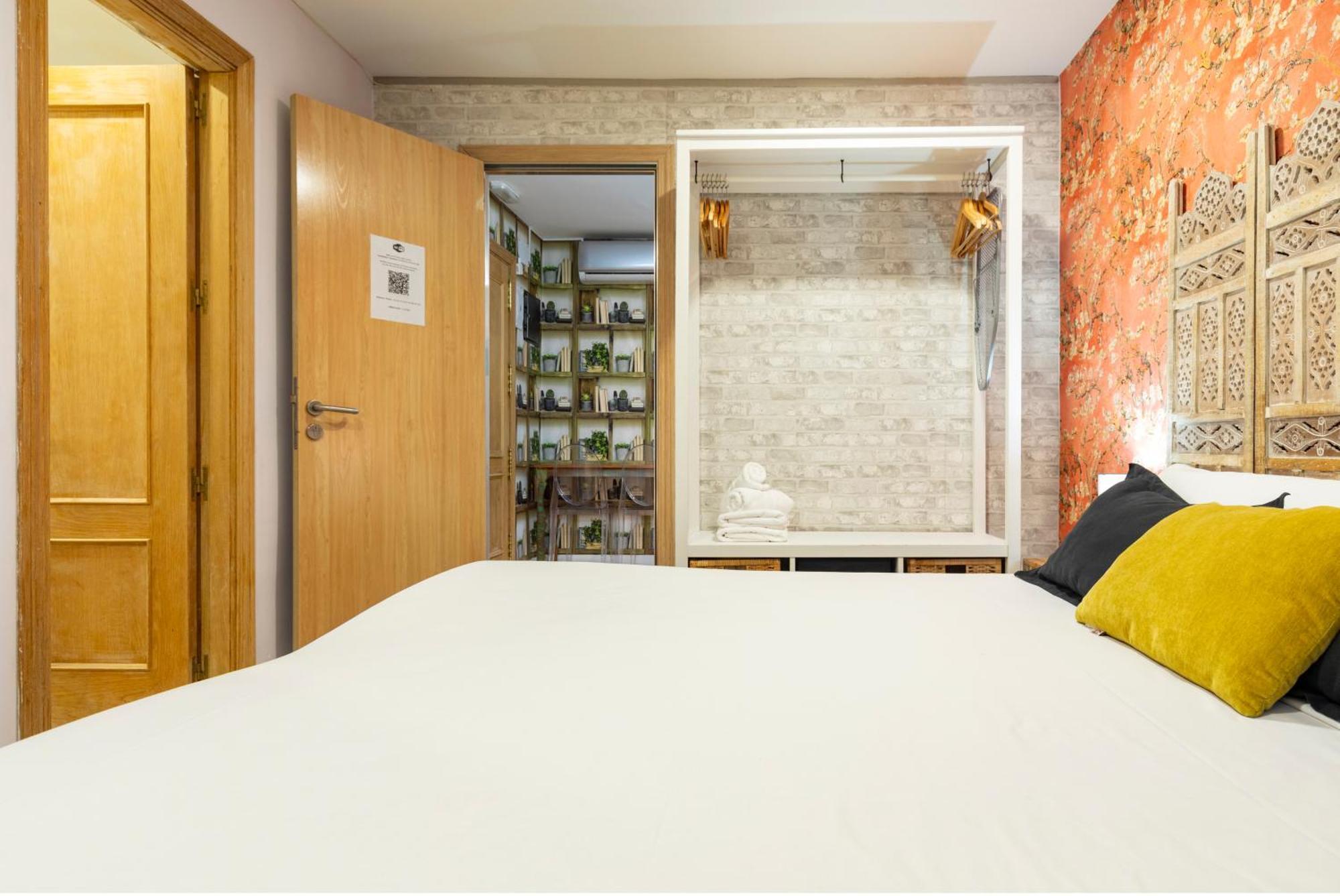 Quo Eraso Apartahotel 3*