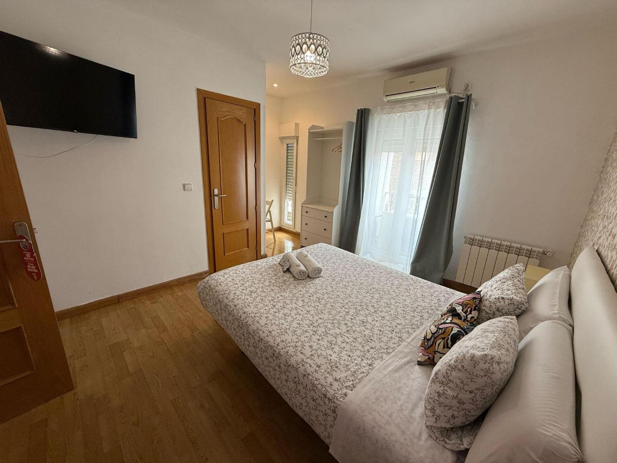 Flat55madrid Pensión 3*