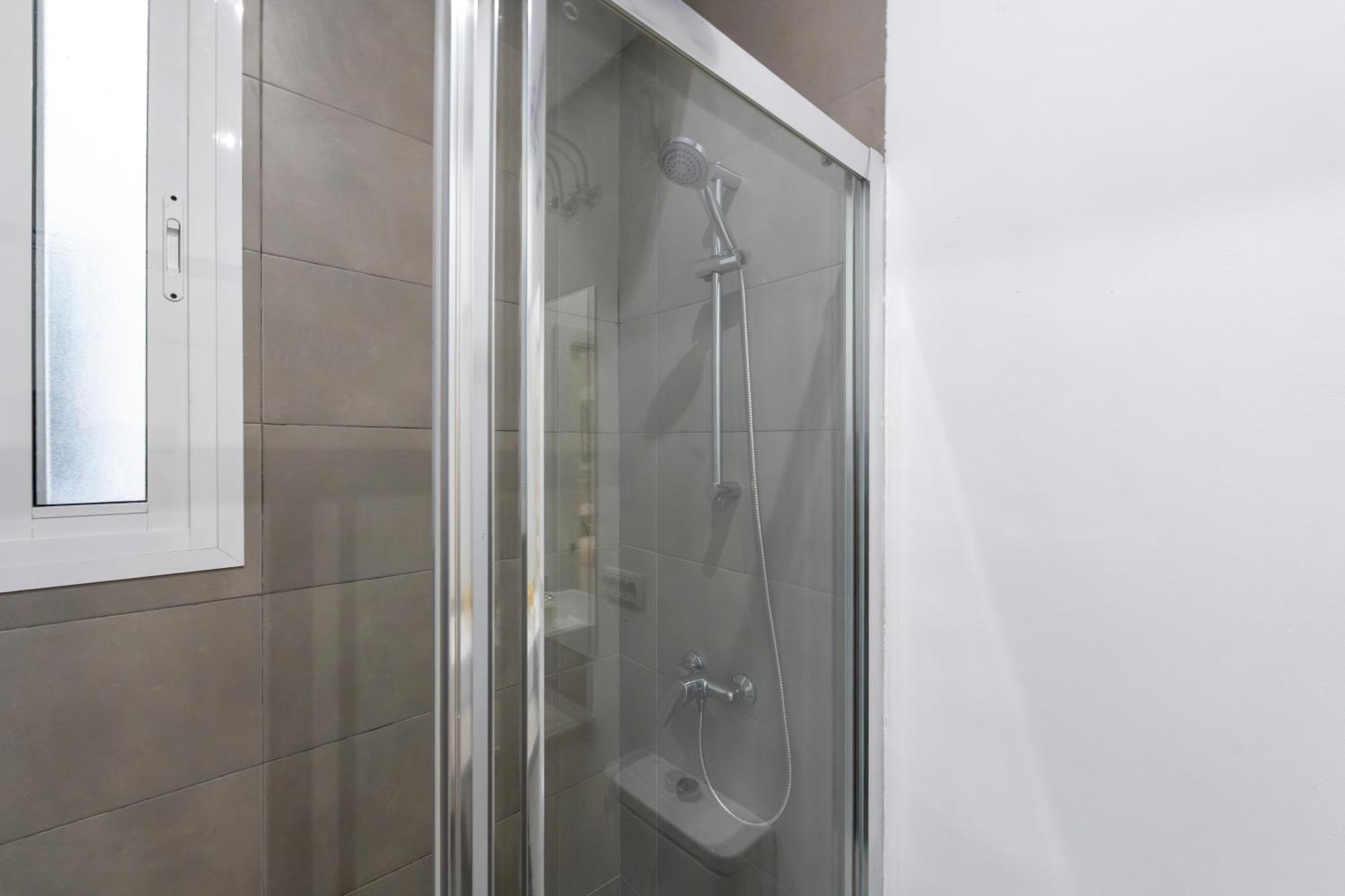 New Design Puerta Del Sol Pre10a * Madrid
