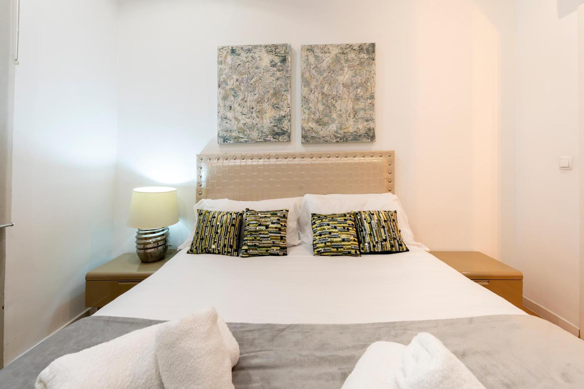 New Design Puerta Del Sol Pre10a Apartamento