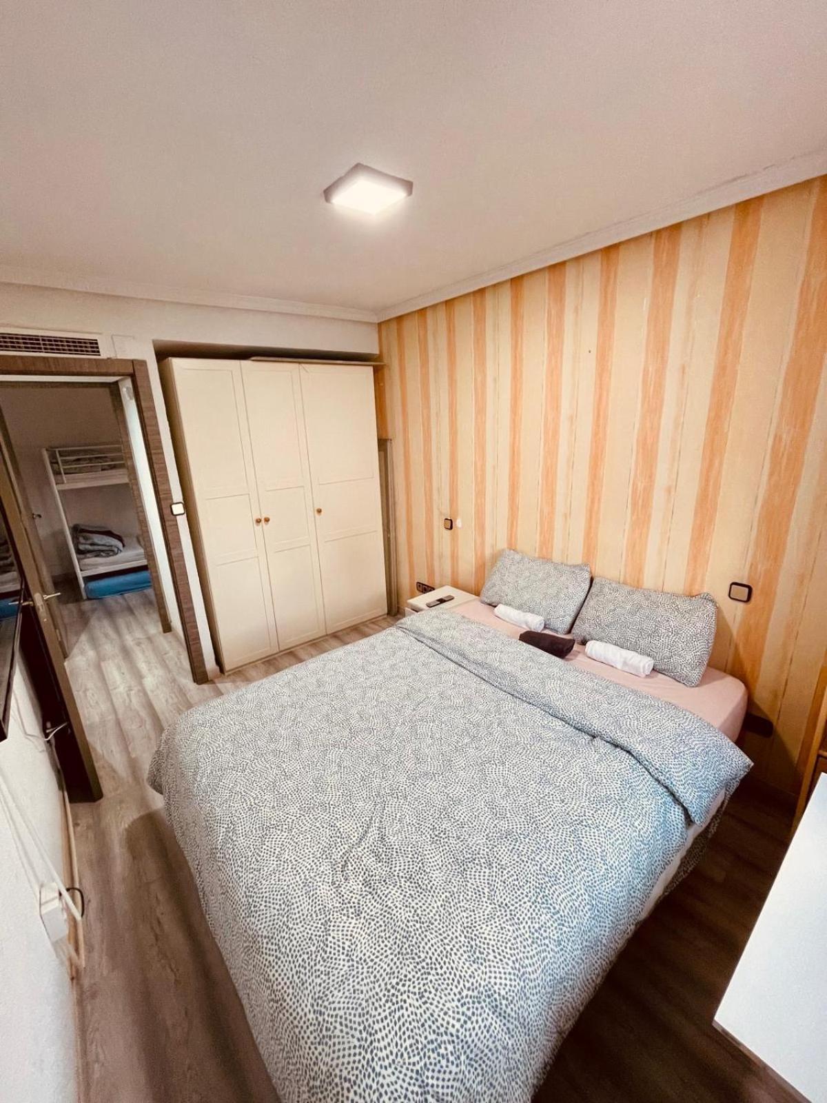 Apartamento Piso En Moncada Bajo Madrid