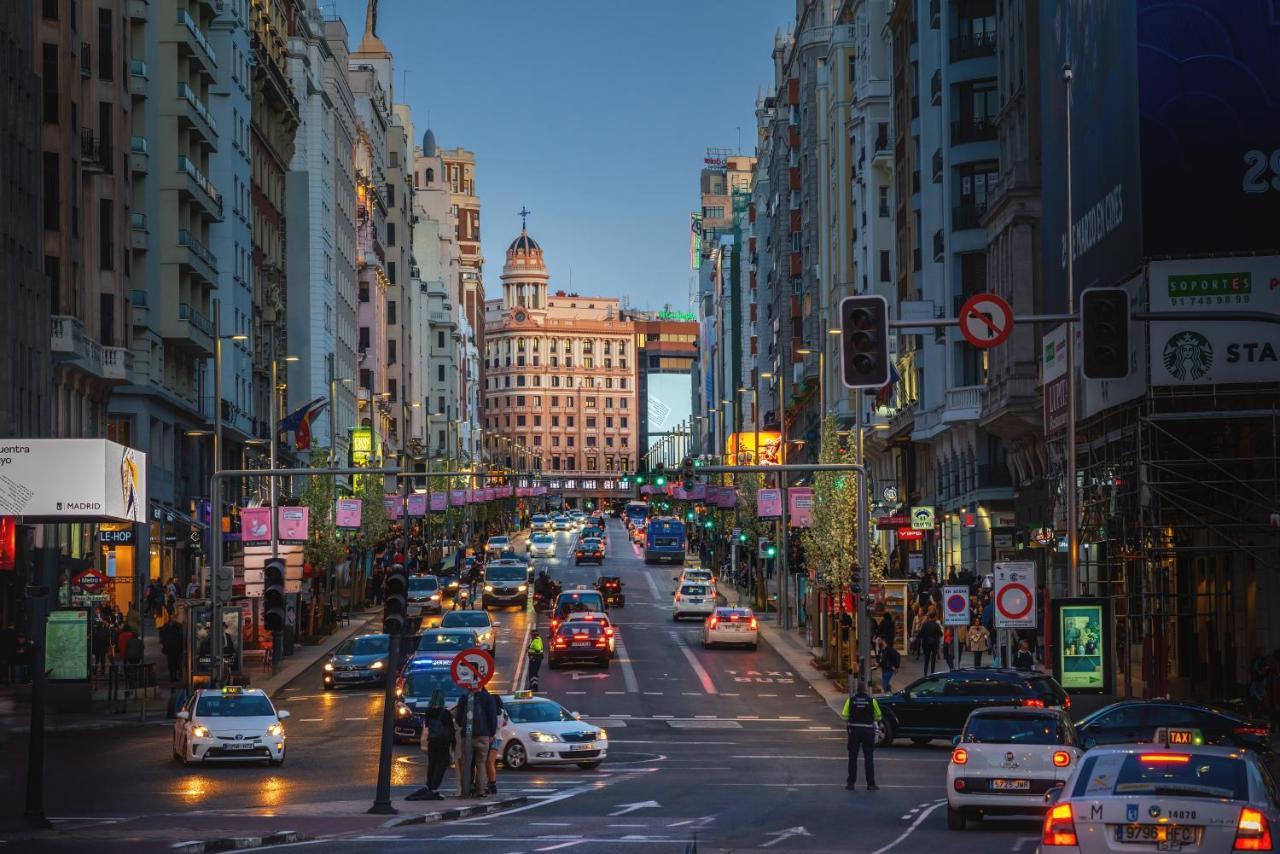 Senator Gran Vía 70 4* Madrid