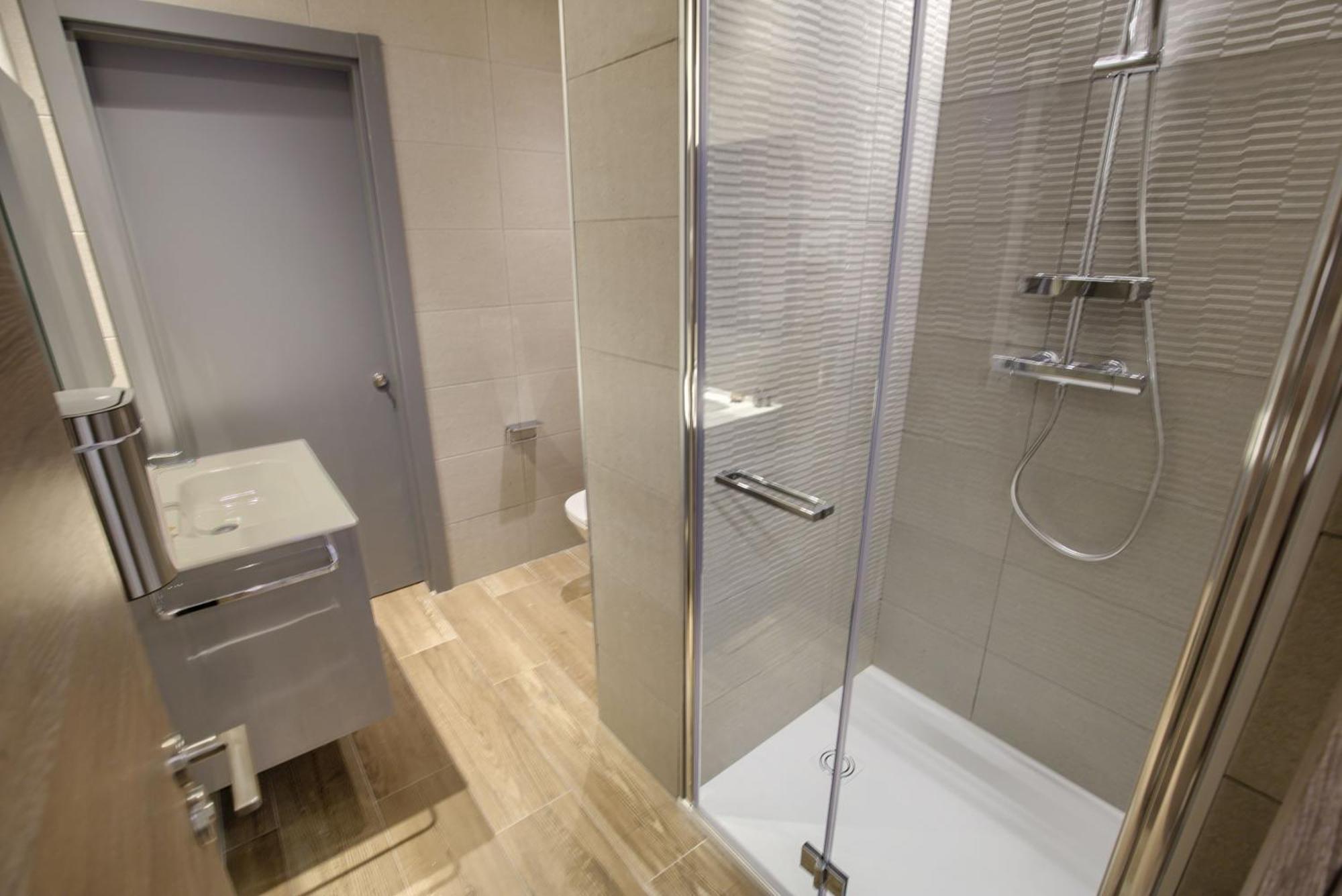 Dobo Homes - St3 Madrid