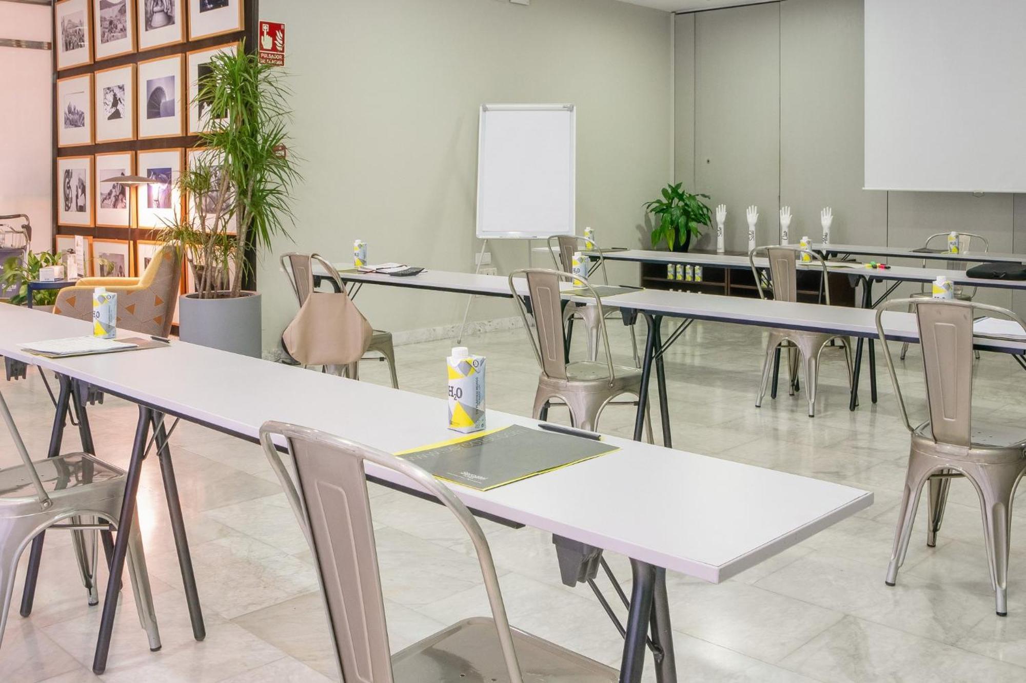 Sercotel Aeropuerto 4* Madrid