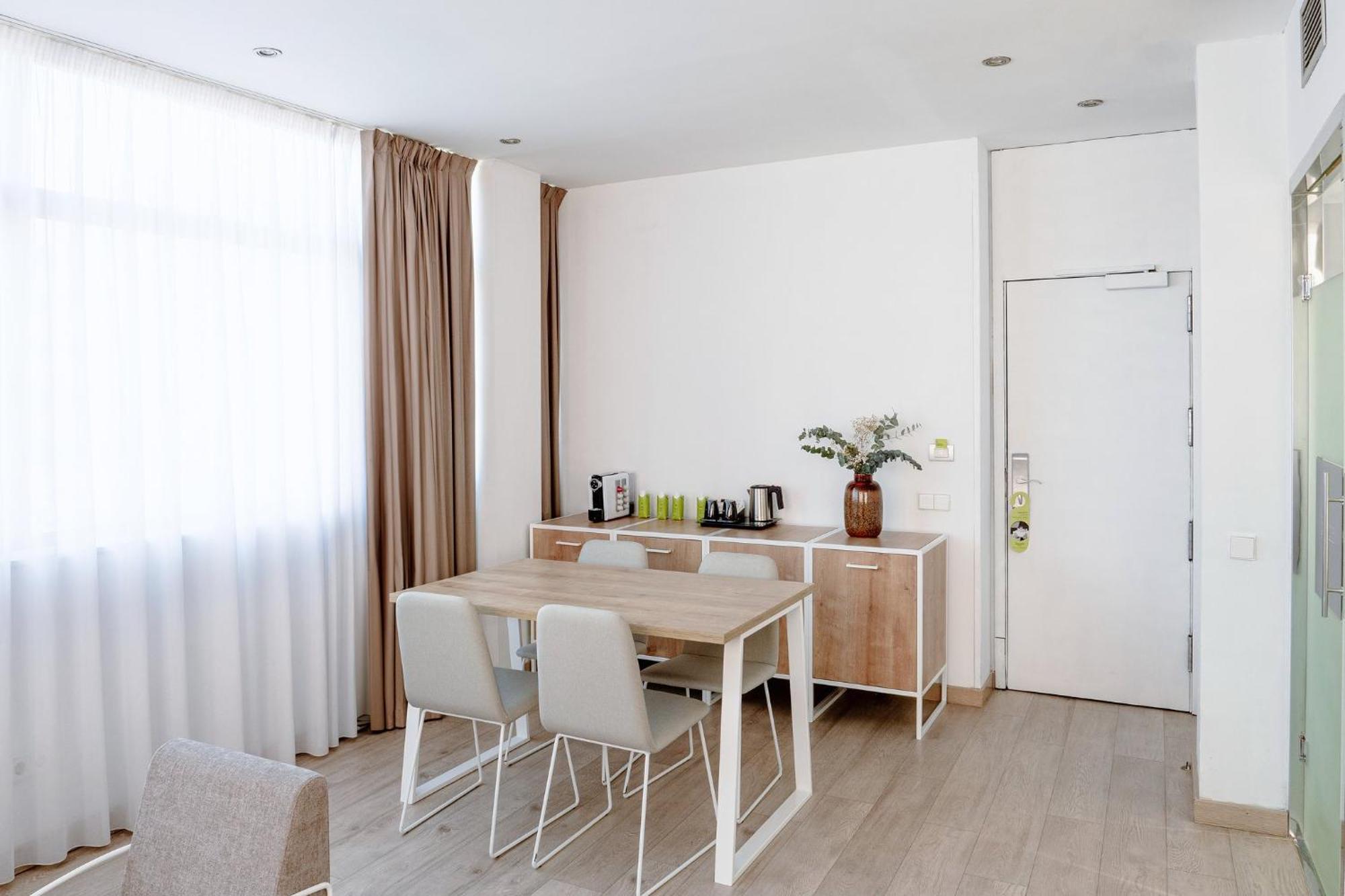 Hotel Sercotel Aeropuerto Madrid