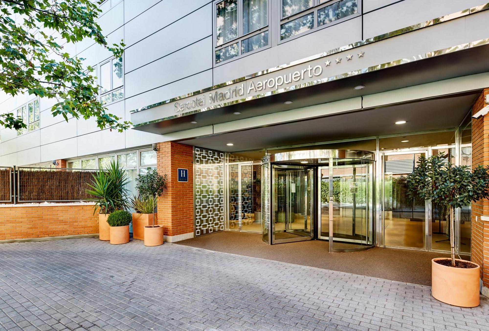 Hotel Sercotel Aeropuerto 4*