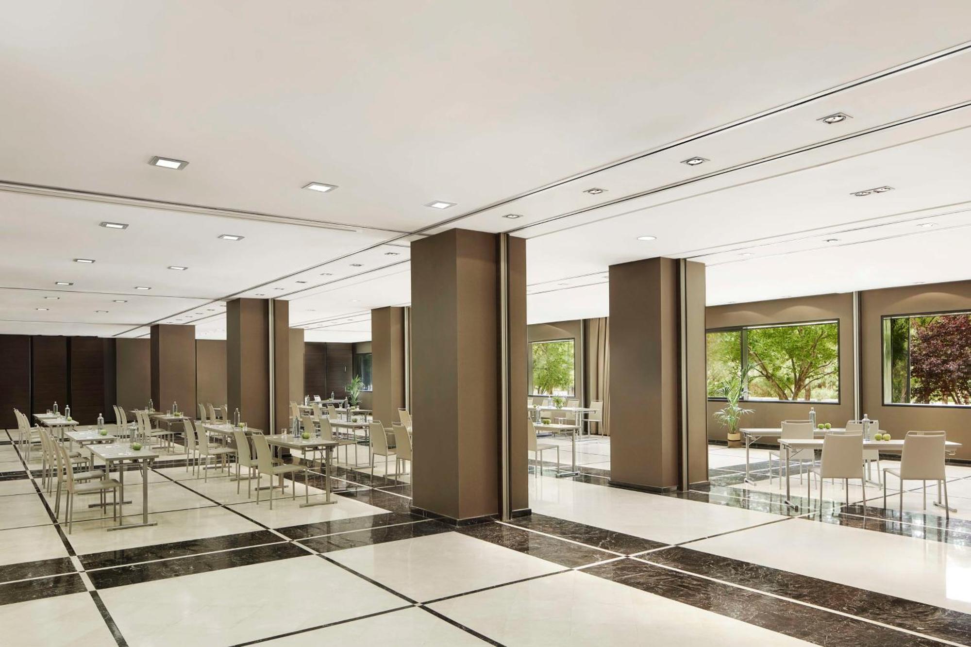 Nh Ribera Del Manzanares 4*