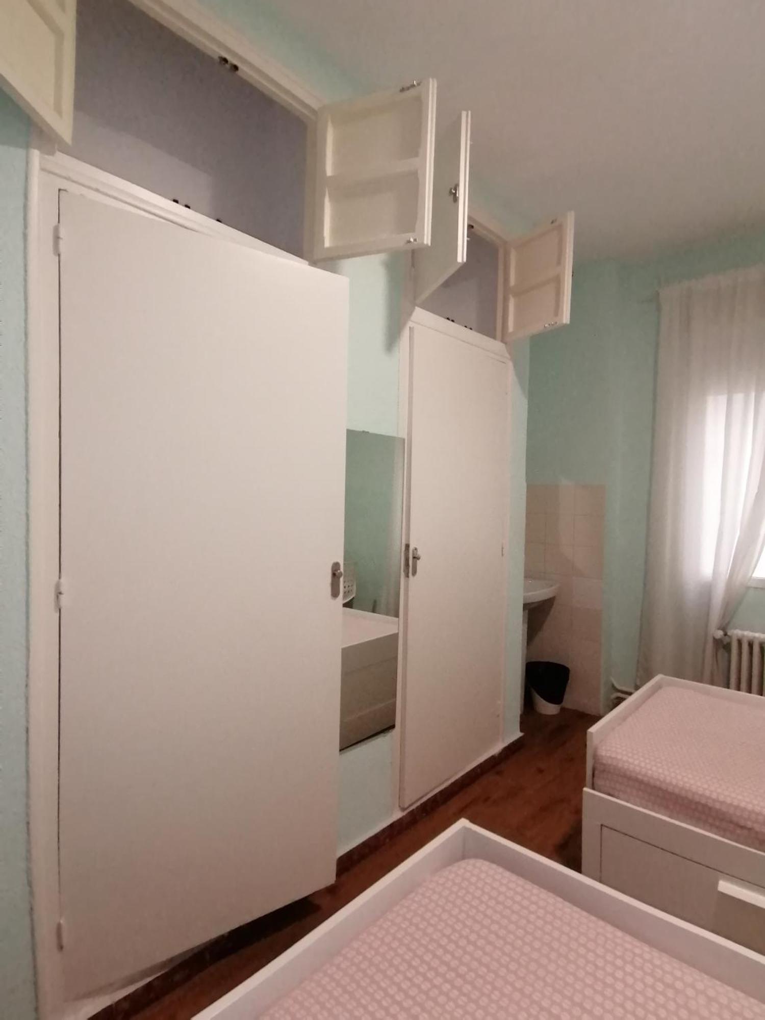 Residencia Abay Hostal