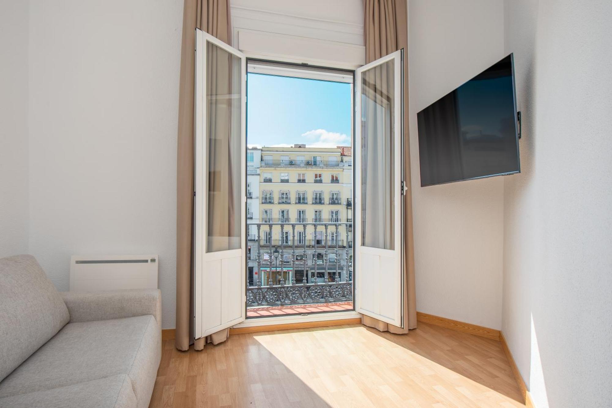 Luthia Puerta Del Sol Madrid