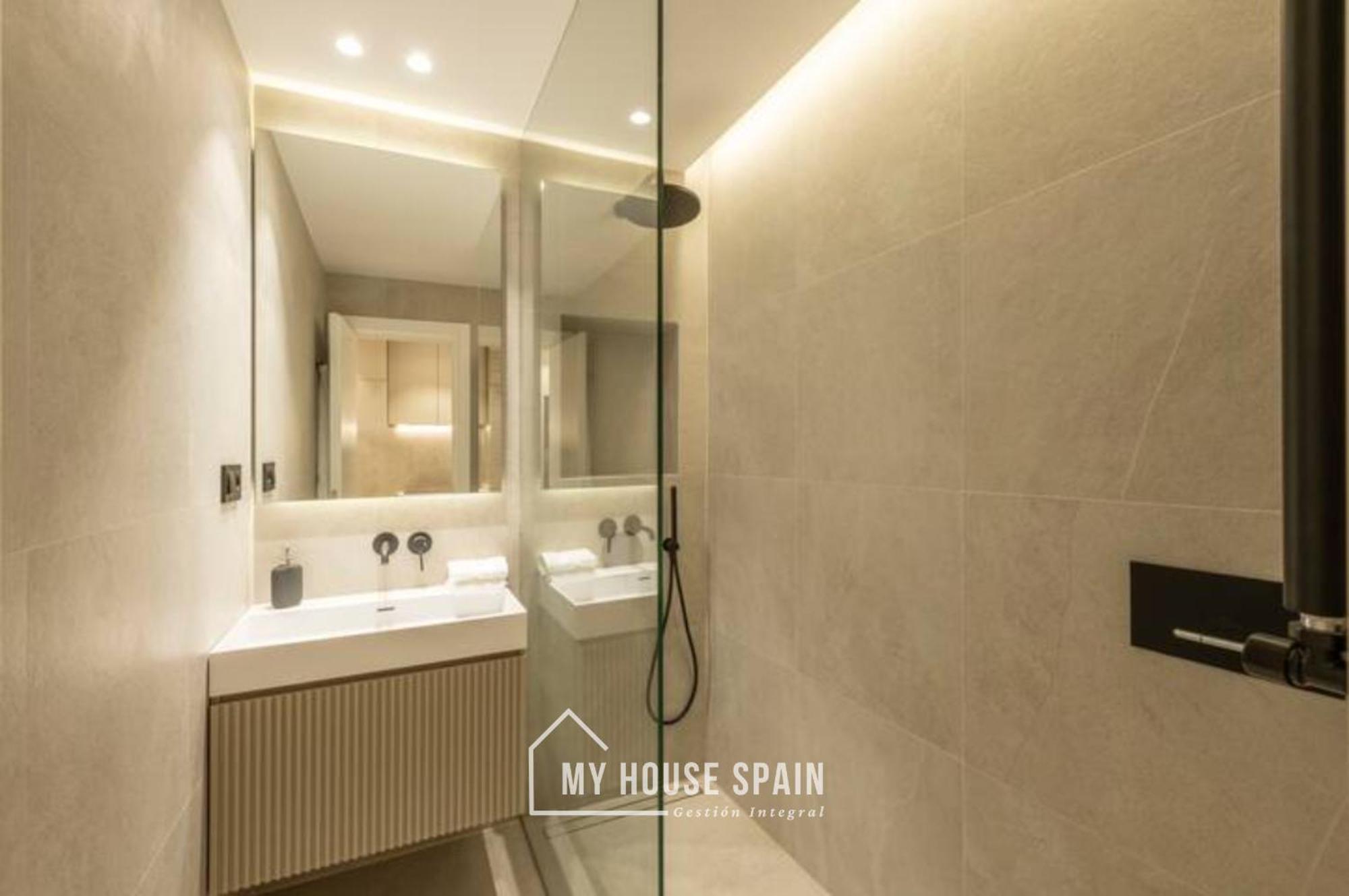 Apartamento Myhousespain - Luminoso Piso En Chamberi