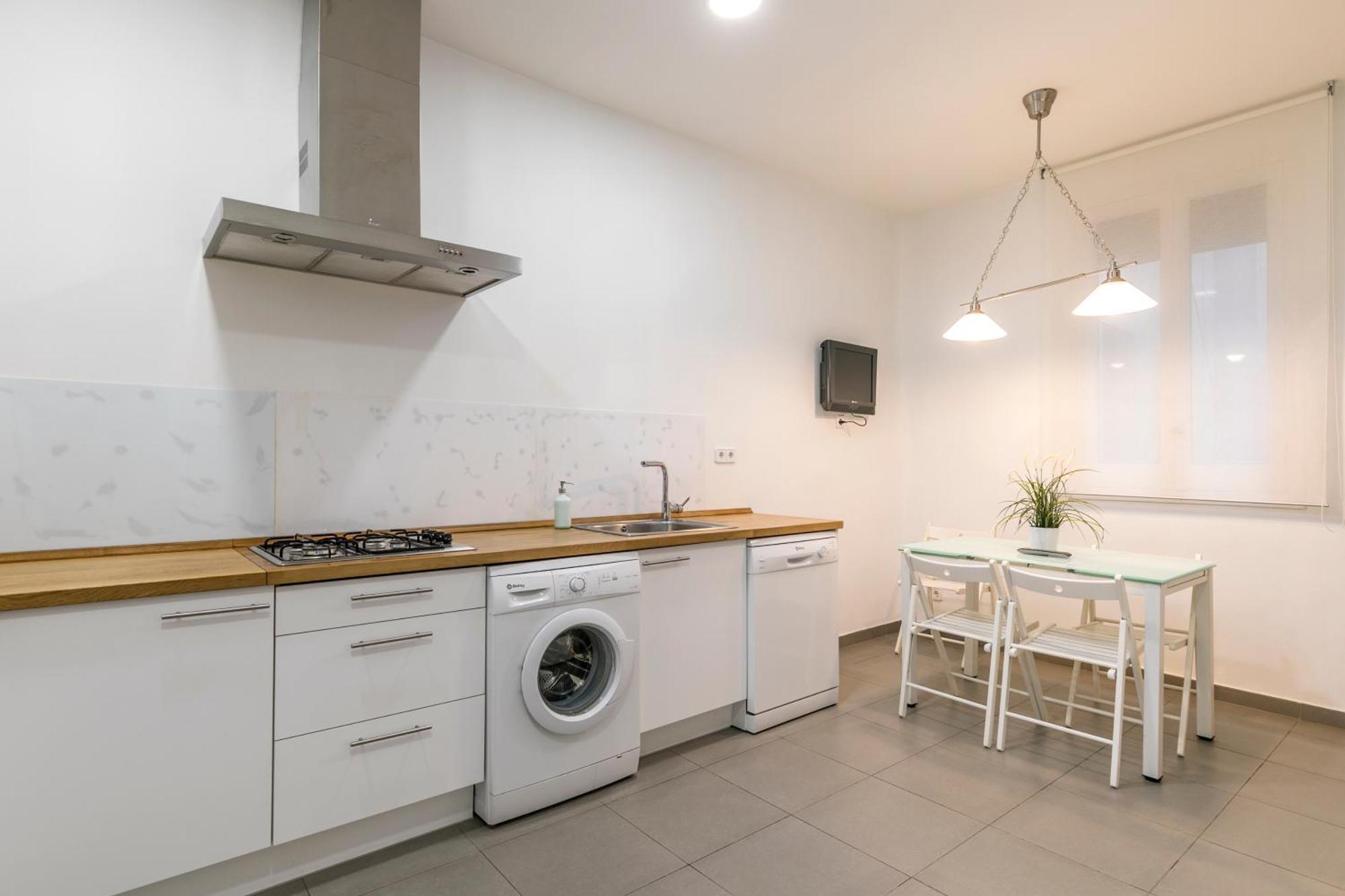 Apartment Reina 1 By Forever Madrid