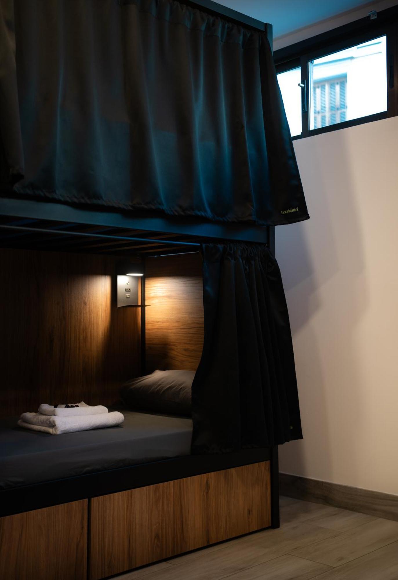 Hostal Only For Women Madrid-sol