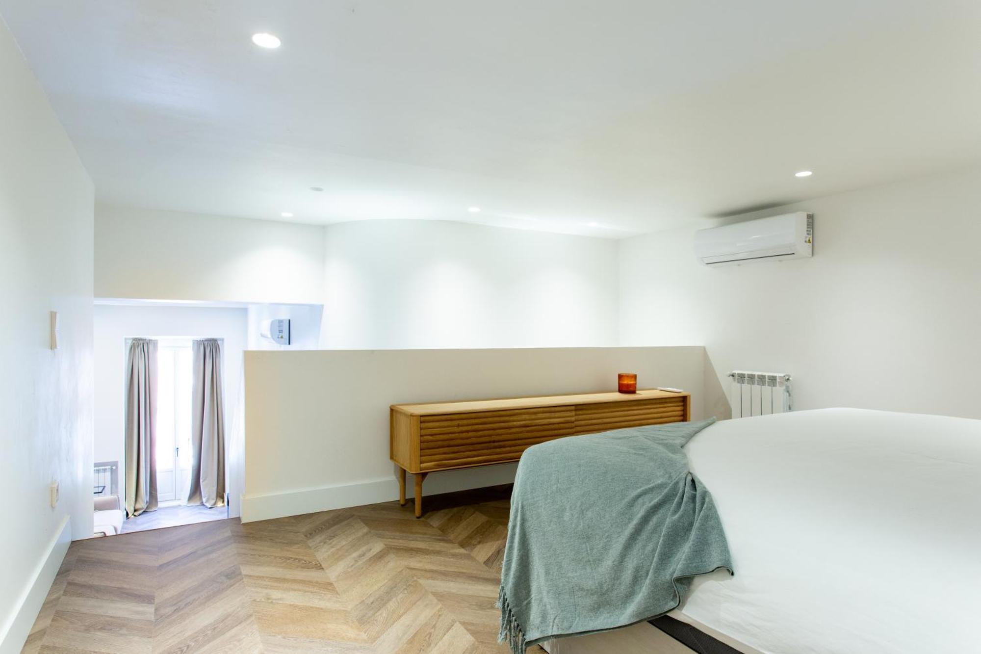 2- Hotel-style Duplex In Puerta Del Sol - & Cozy Apartamento Madrid