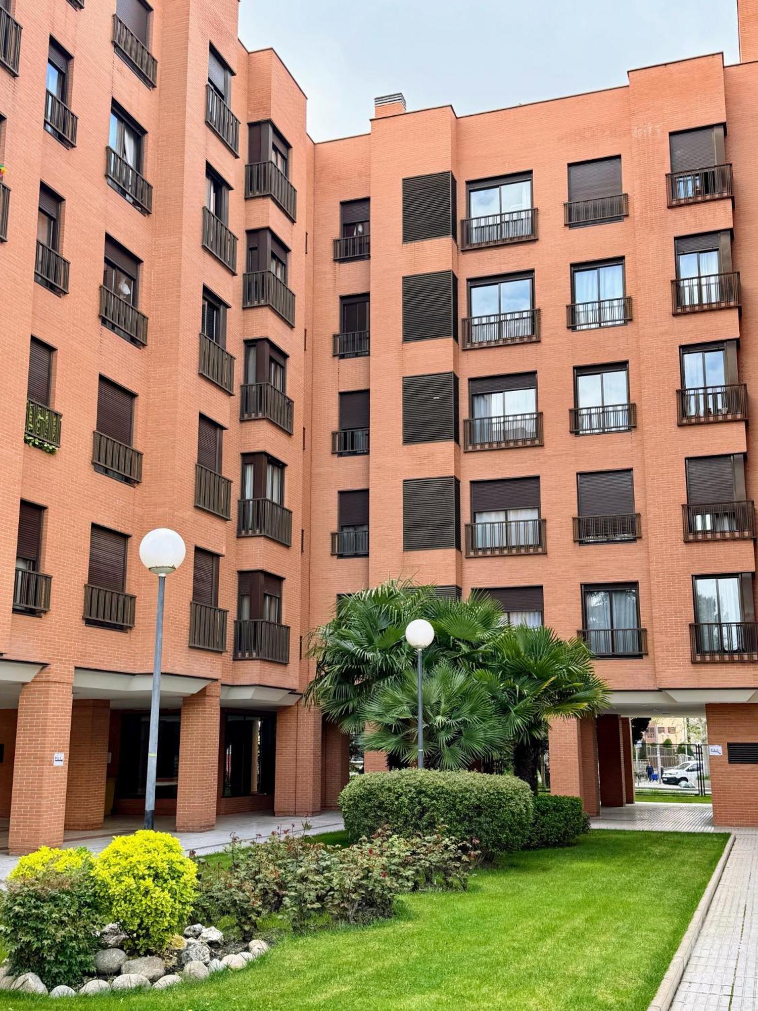 Airport Plenilunio Beige Apartamento *