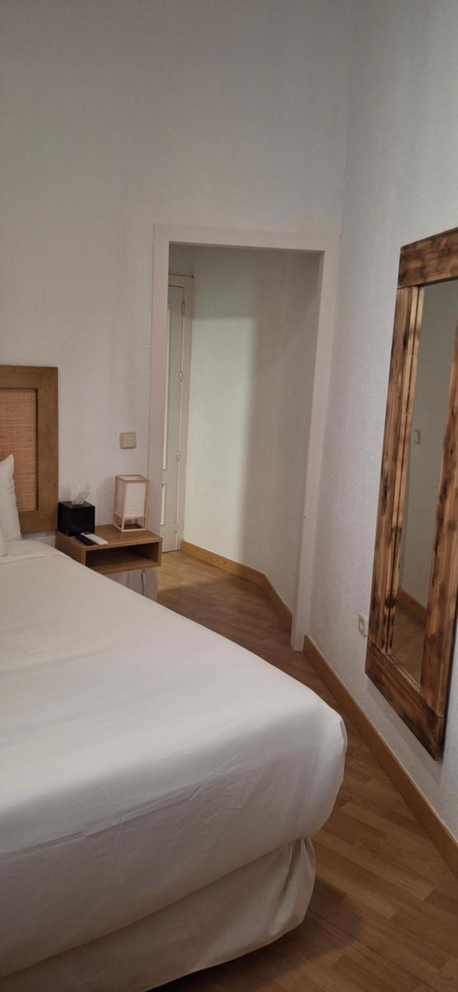 Hotel Luthia Puerta Del Sol