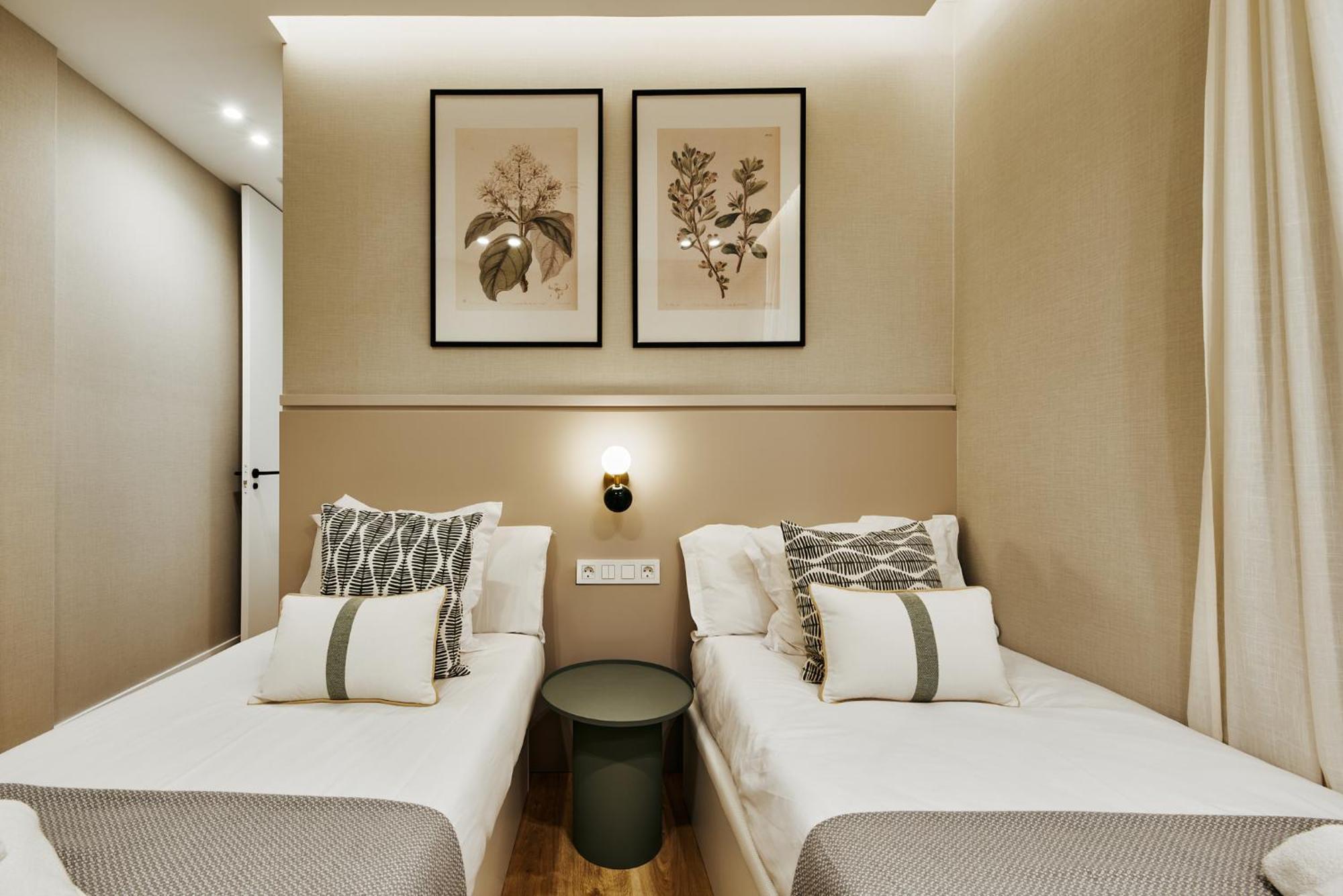 Fuencarral Living 7br 7bh *