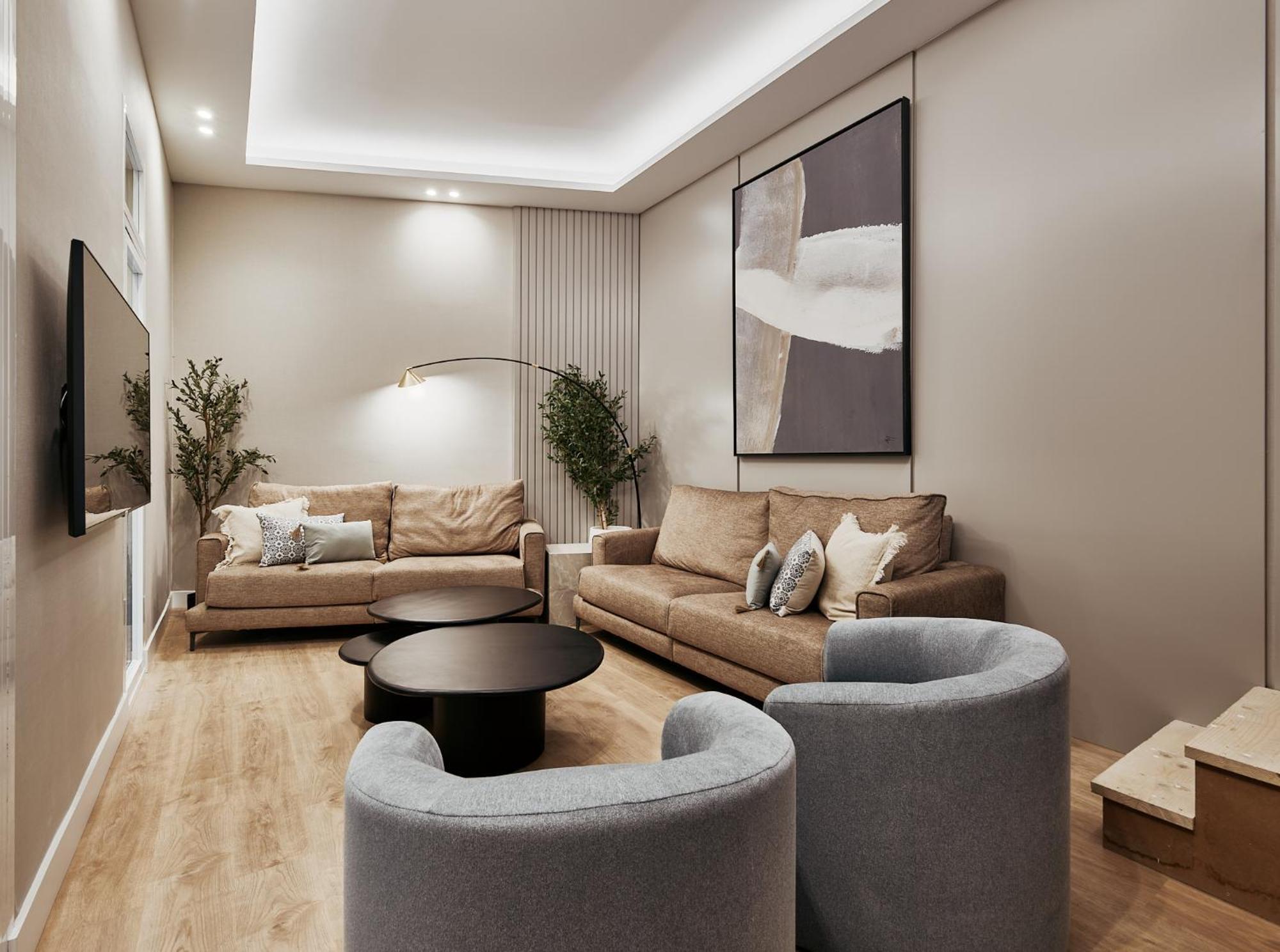 Fuencarral Living 7br 7bh * Madrid
