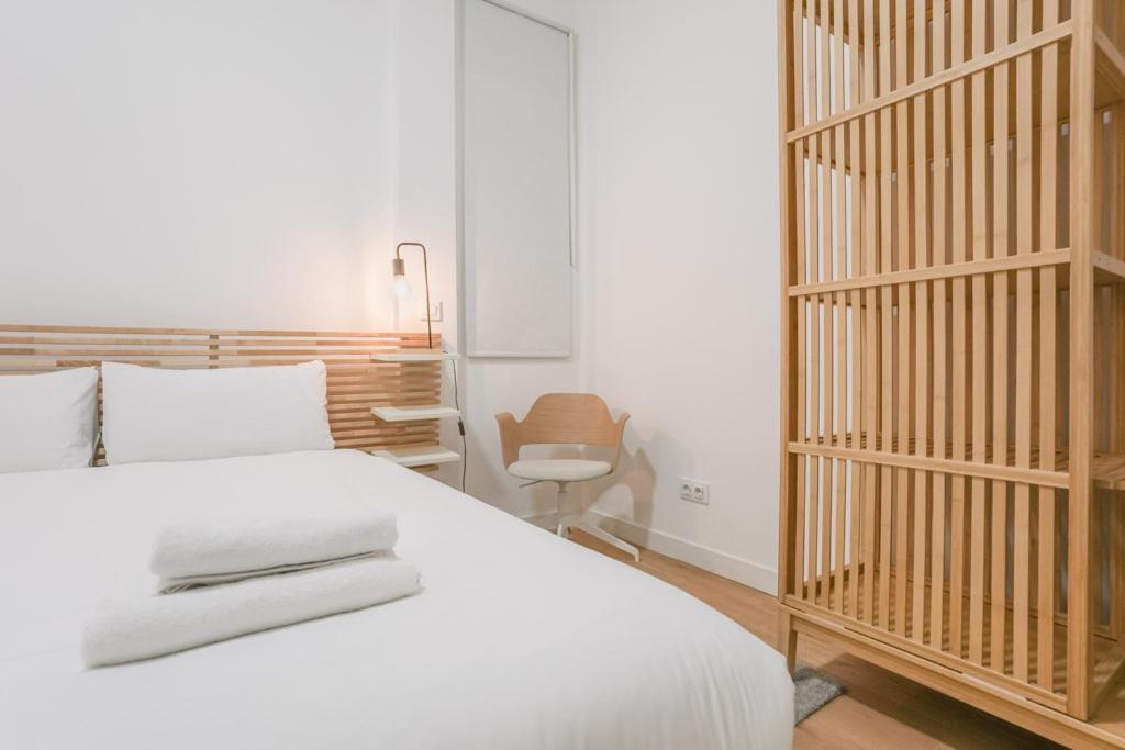Modern Duplex-2bedrooms 3baths-palacio Apartment Madrid