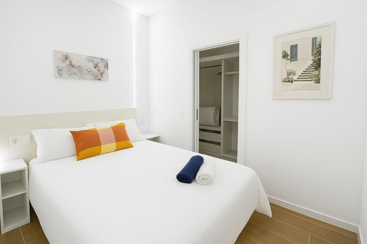 Comodo En Climatizado Apartamento *