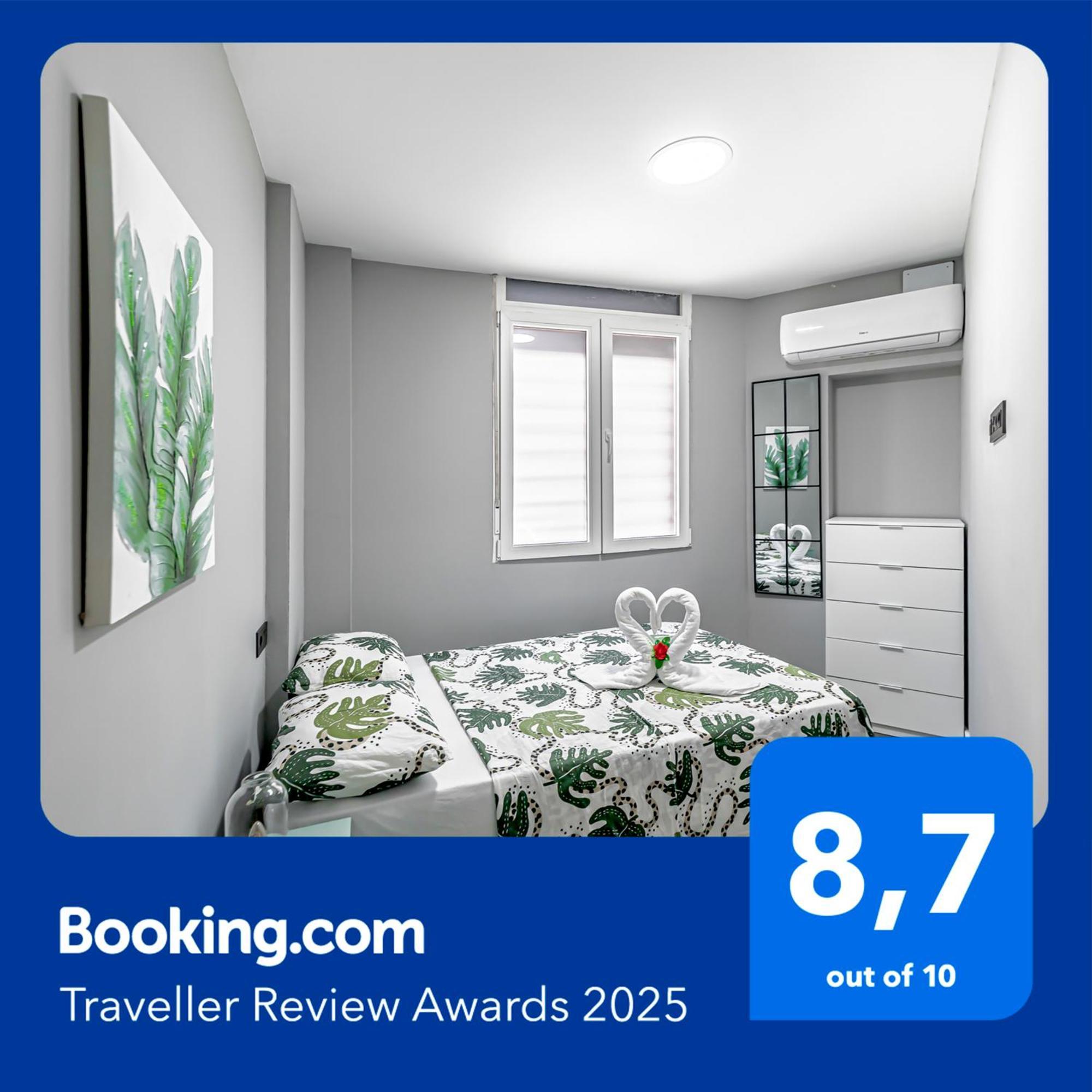 Apartamento Luminoso Cerca 4 Caminos- Reina Victoria Madrid