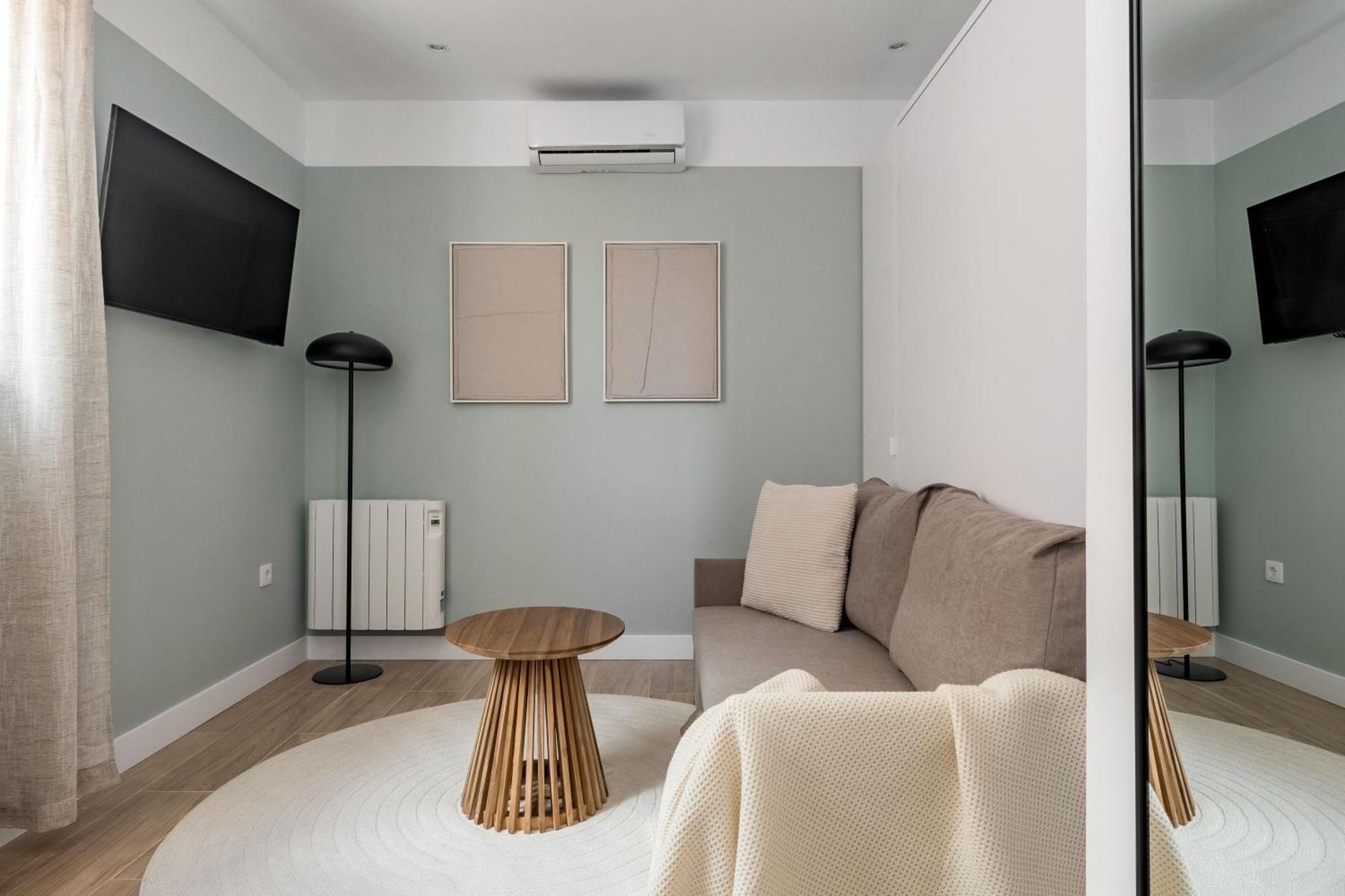 Arturo Soria By Charming Aparthotel Madrid