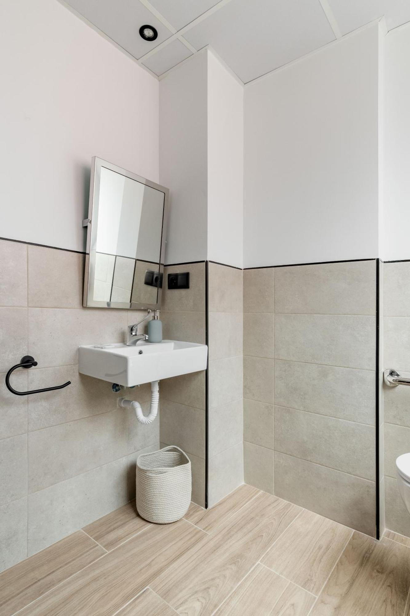 Arturo Soria By Charming Aparthotel *
