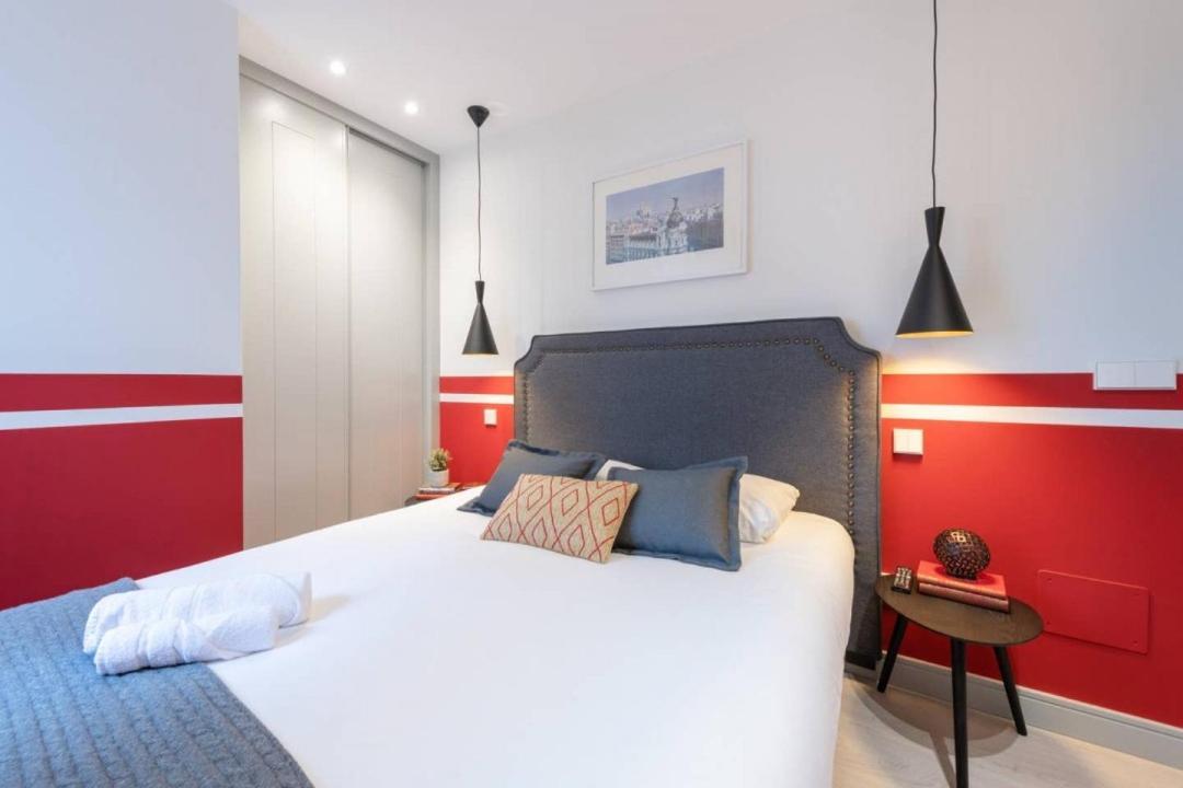 Sophisticated Brand New Flat * Madrid