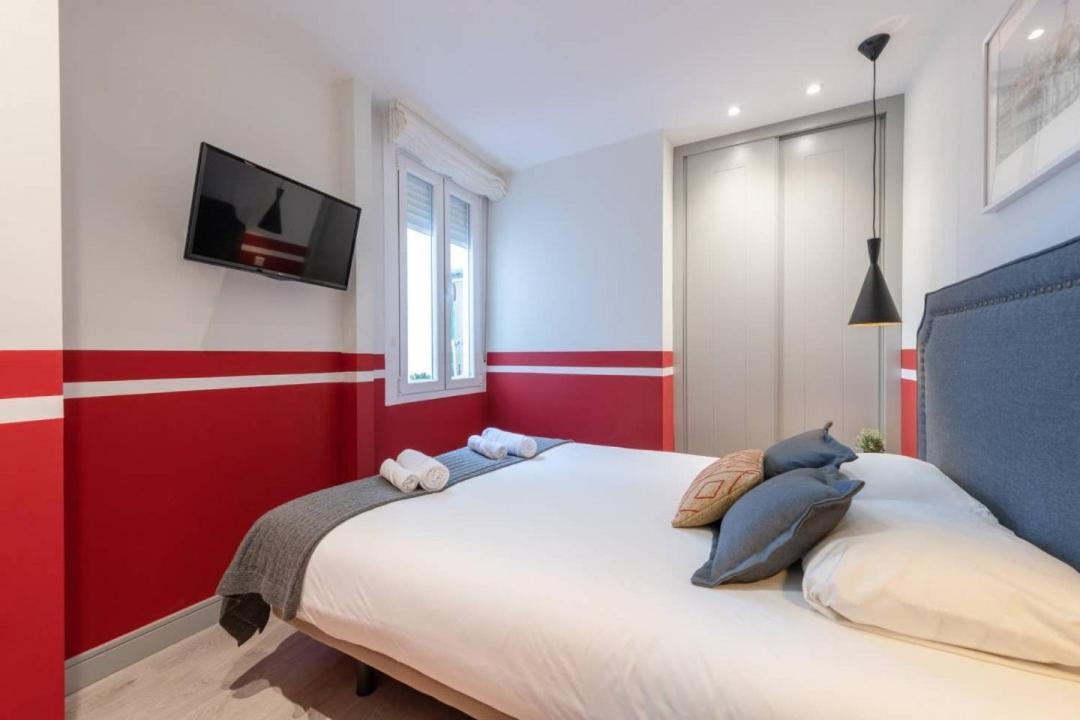 Sophisticated Brand New Flat Apartment *