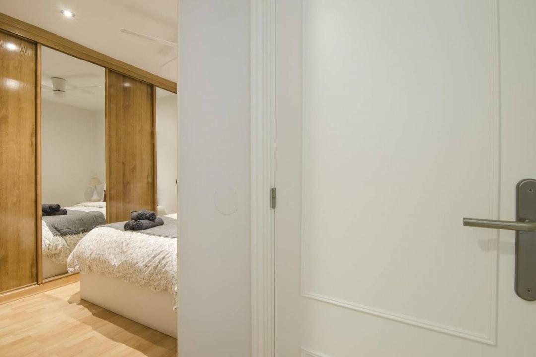 1 Bedroom 1 Bathroom Furnished - Chamberi - Cozy - Mintystay * Madrid