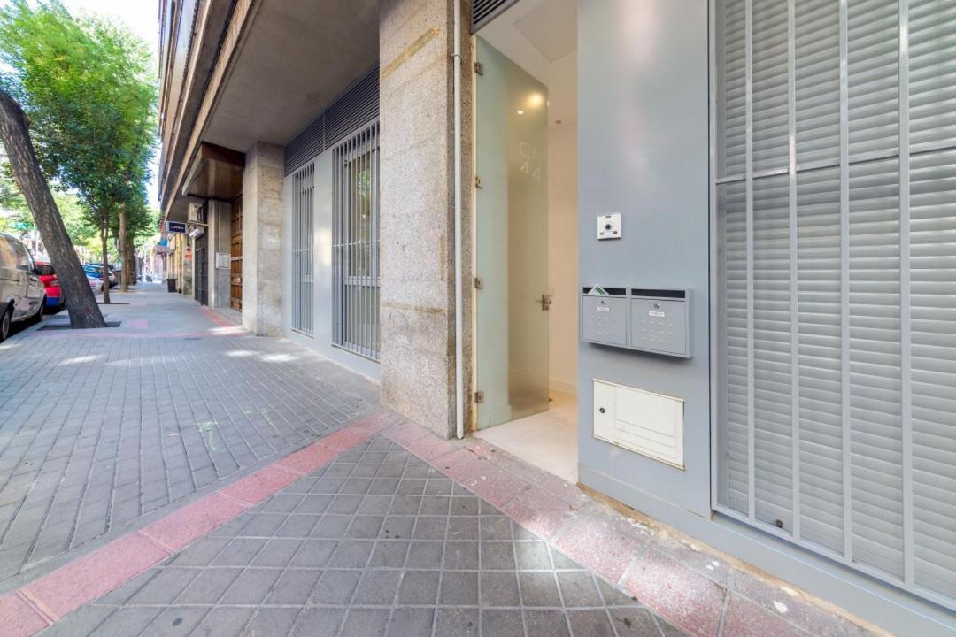 Apartamento 2 Bedrooms 2 Bathrooms Furnished - Delicias - Modern- Mintystay Madrid
