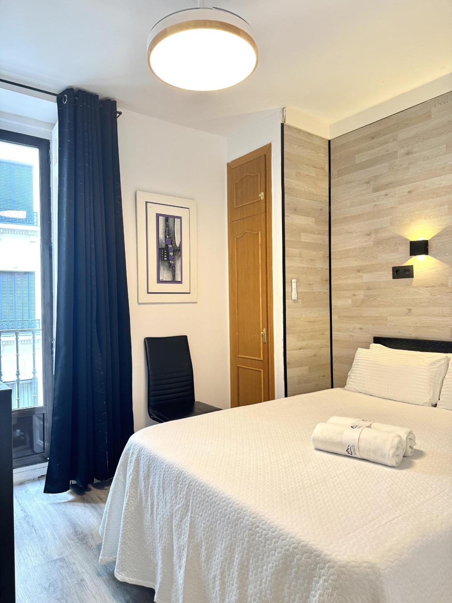 Day Chueca Centro Gran Via Sol Malasana Apartment Madrid