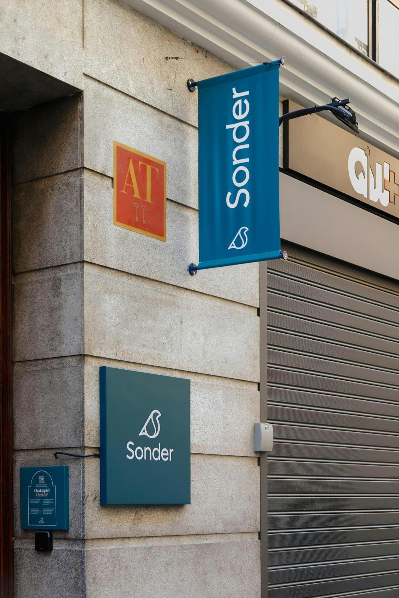 Sonder By Marriott Bonvoy Santa Ana Letras Apartahotel