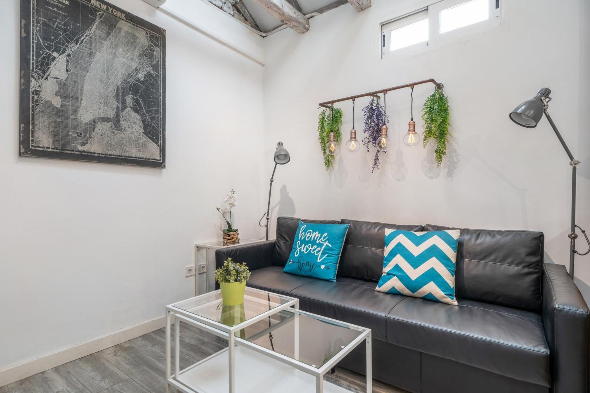 Attic 3bedrms-2baths In Heart Of Malasana Apartment Madrid