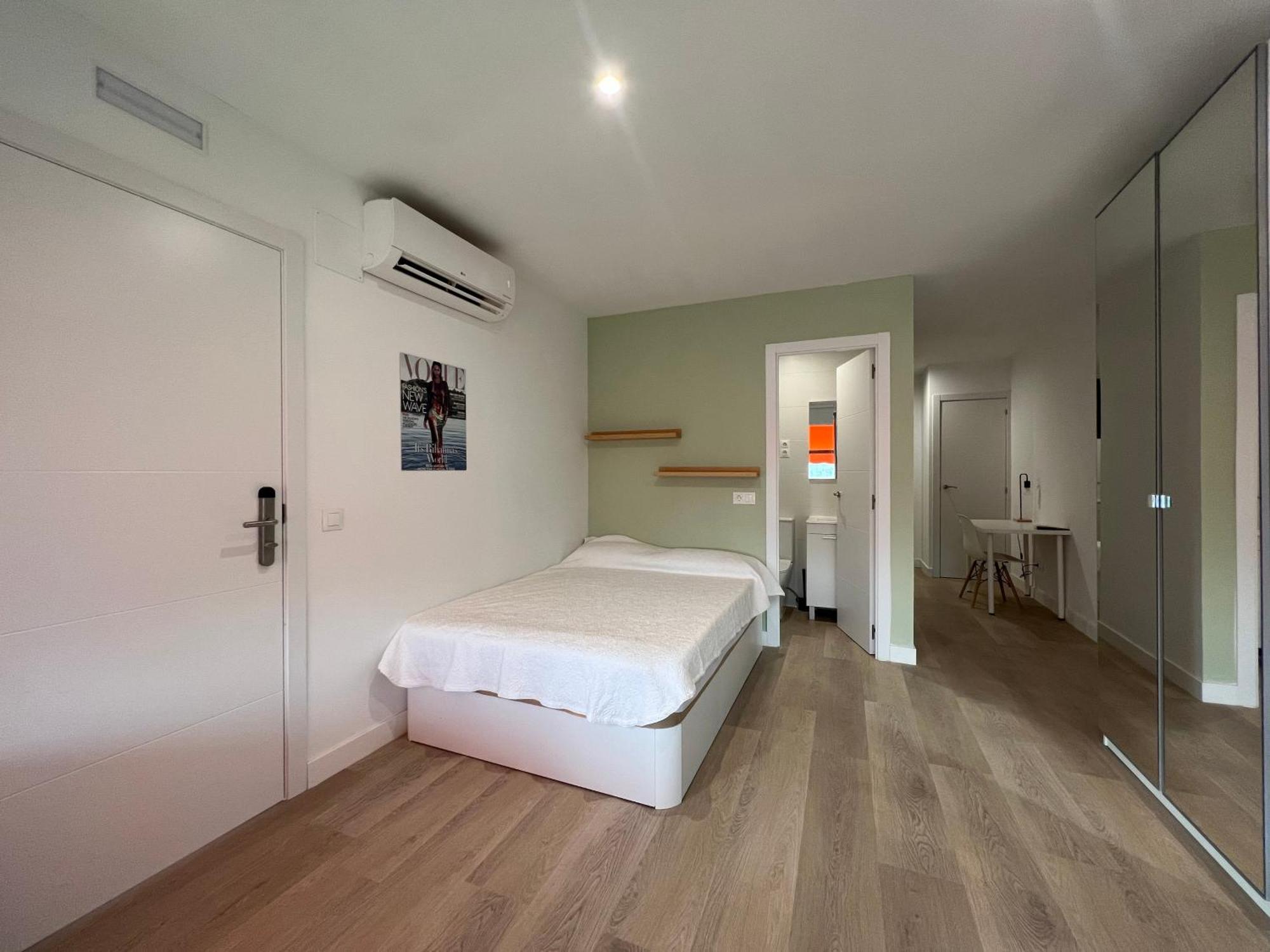 Habitaciones Gran Via -No Aire Acondicionado- Hostel *