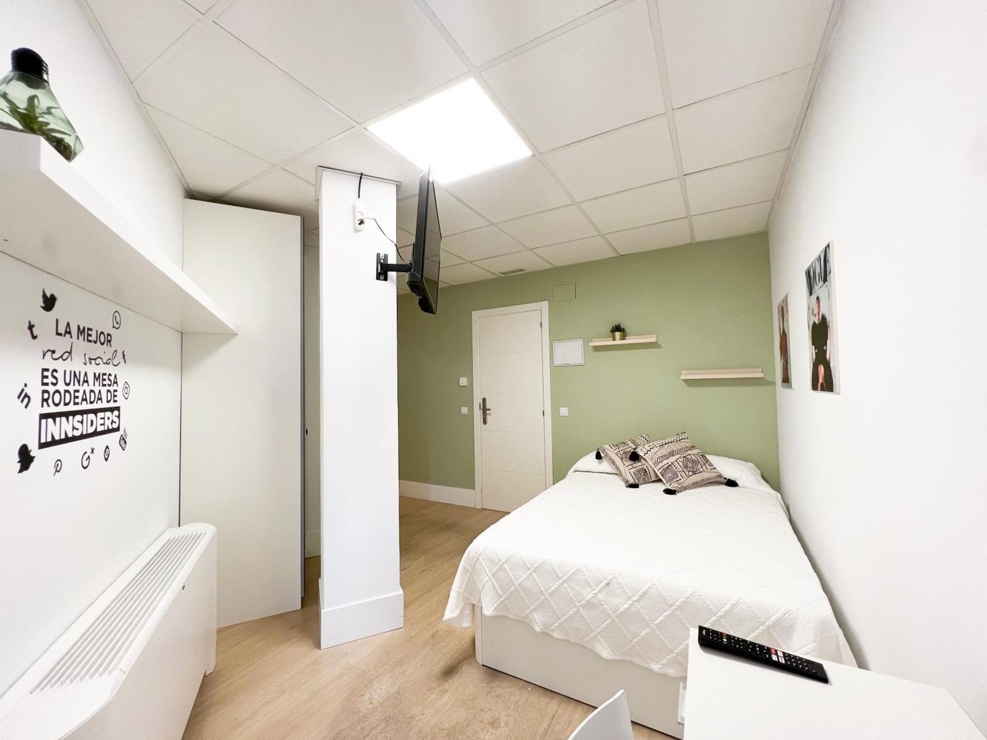 Habitaciones Gran Via -No Aire Acondicionado-