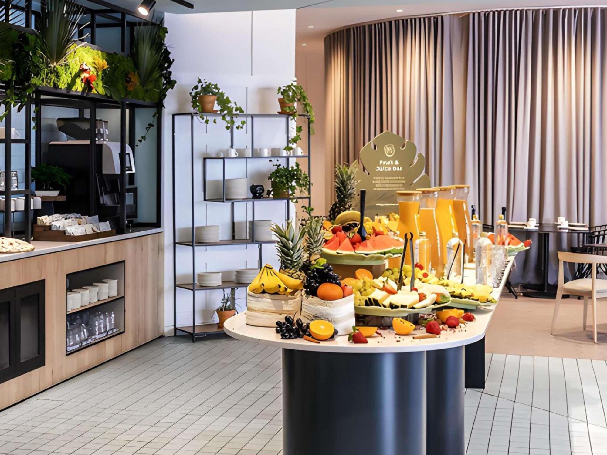 Pullman Airport&feria Hotel