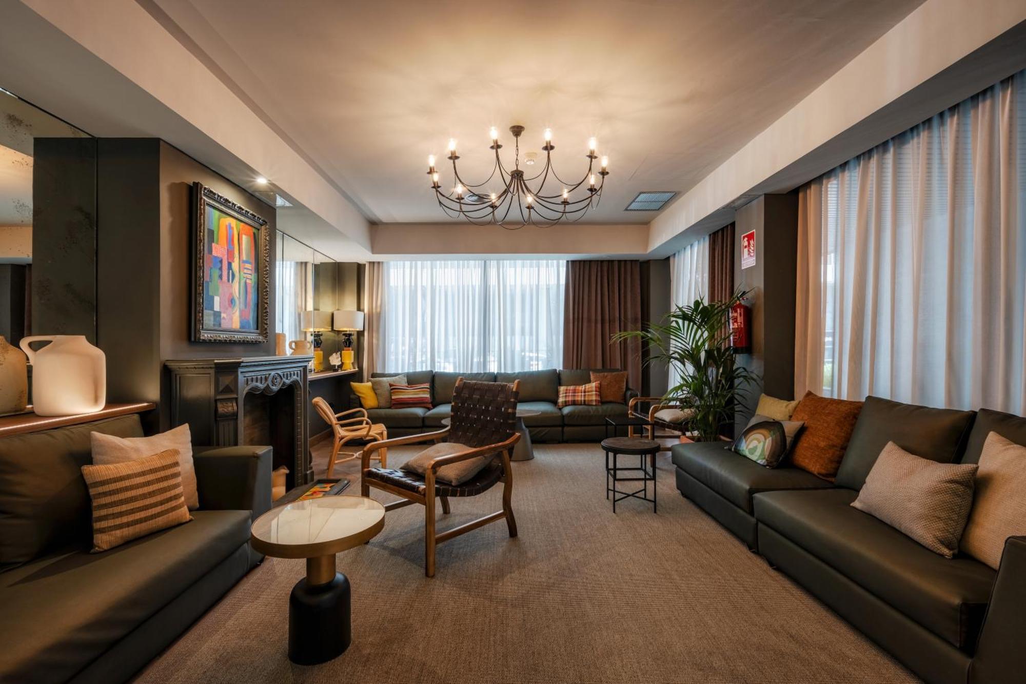Senator Castellana Hotel
